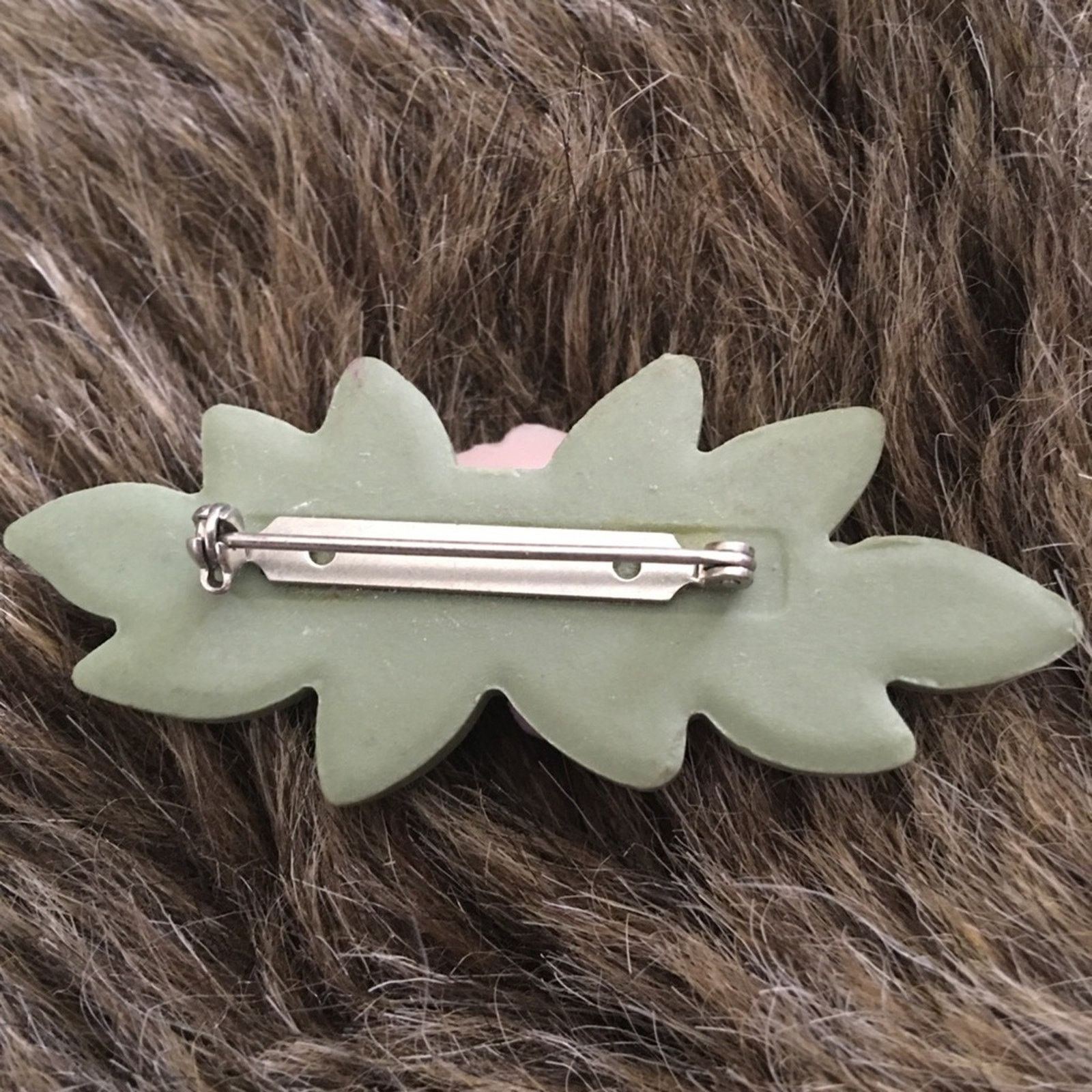 Vintage Vintage 80s ceramic rose brooch collar pin Size ONE SIZE - 2 Thumbnail