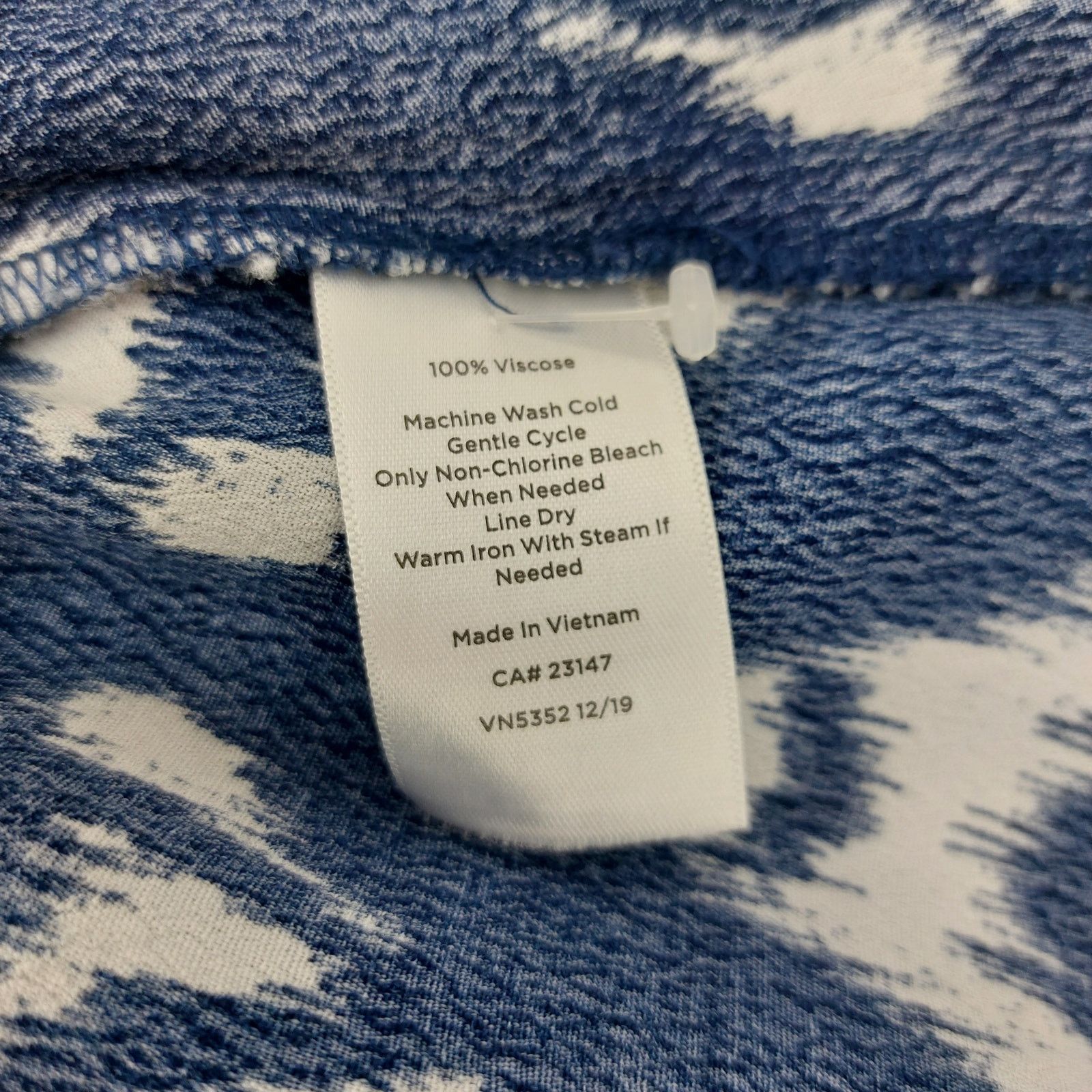 Other Talbots Ikat Midi Skirt Blue Button Front Casual Sz 16 Size 38" / US 16 / IT 52 - 4 Thumbnail