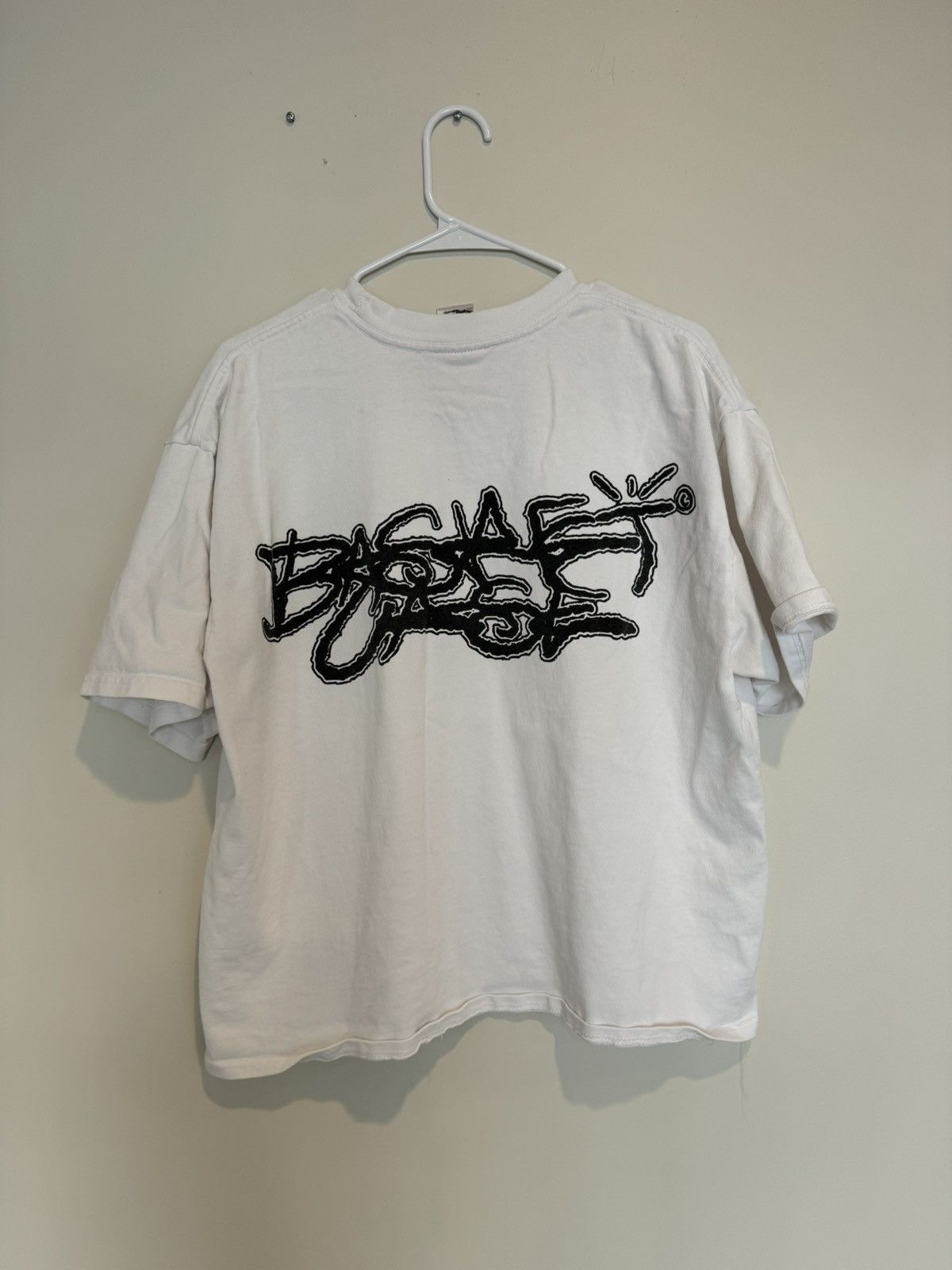 basketcase gallery White Graffiti Logo Tee Size US L / EU 52-54 / 3 - 1 Thumbnail
