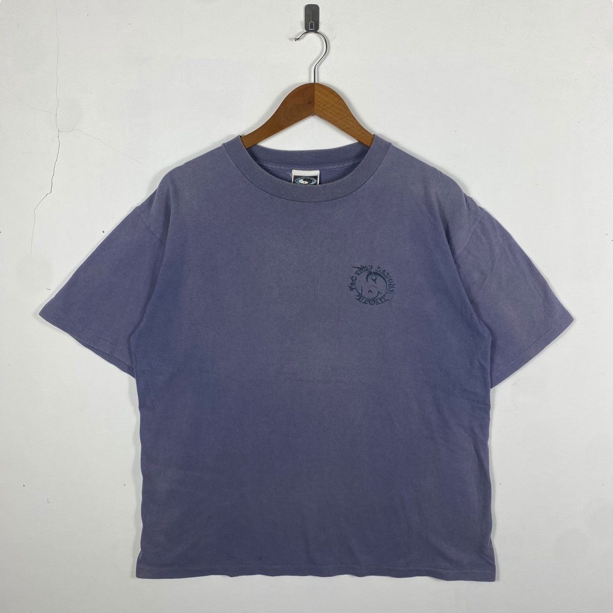 Vintage Vintage 80's T&C SURF Designs Hawaii Sunfaded Surf Tee Size US L / EU 52-54 / 3 - 3 Thumbnail