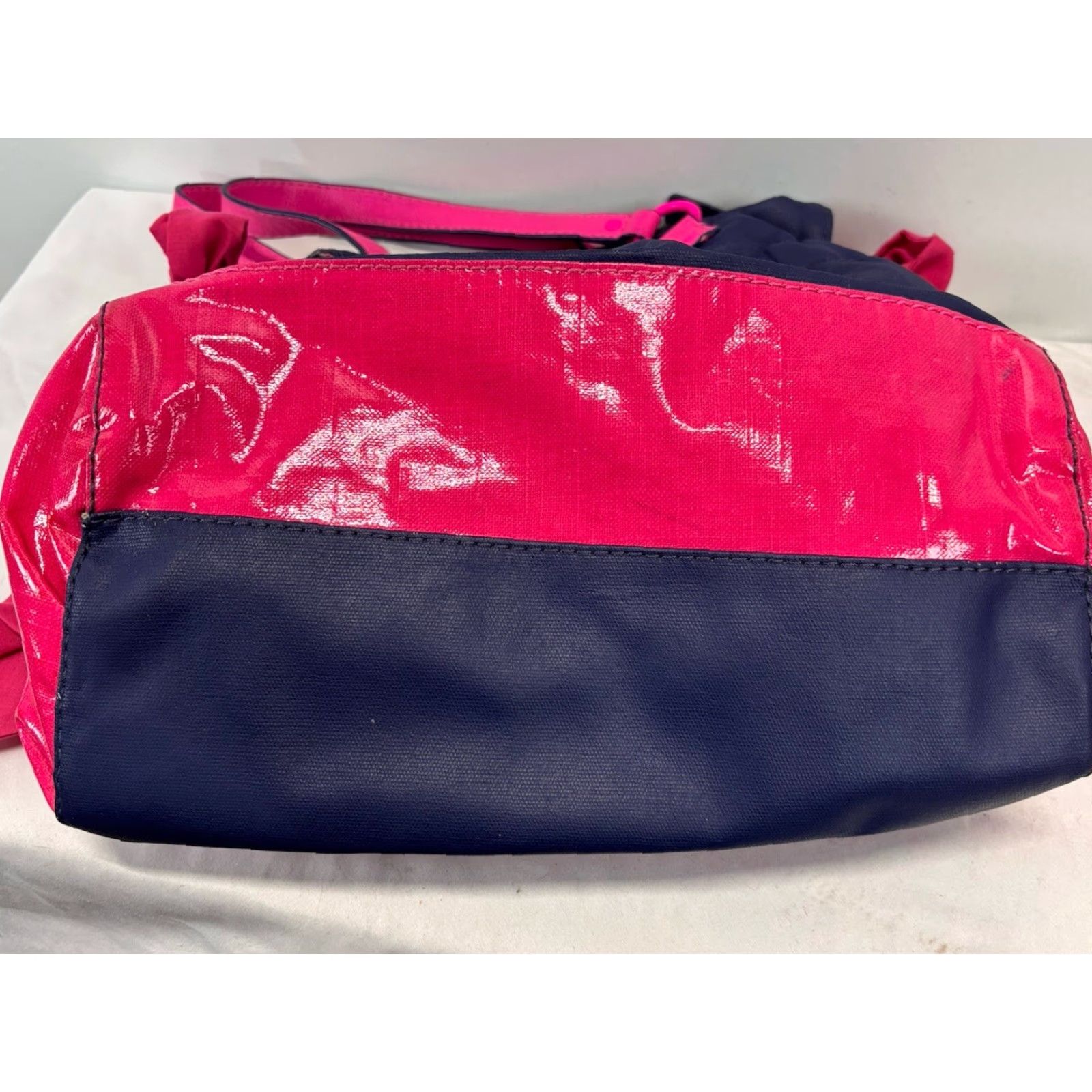 Juicy Couture VINTAGE Juicy Couture Purse Shoulder Bag Candy Pink Y2K Paris Hilton Womens Small Tote Size ONE SIZE - 7 Thumbnail