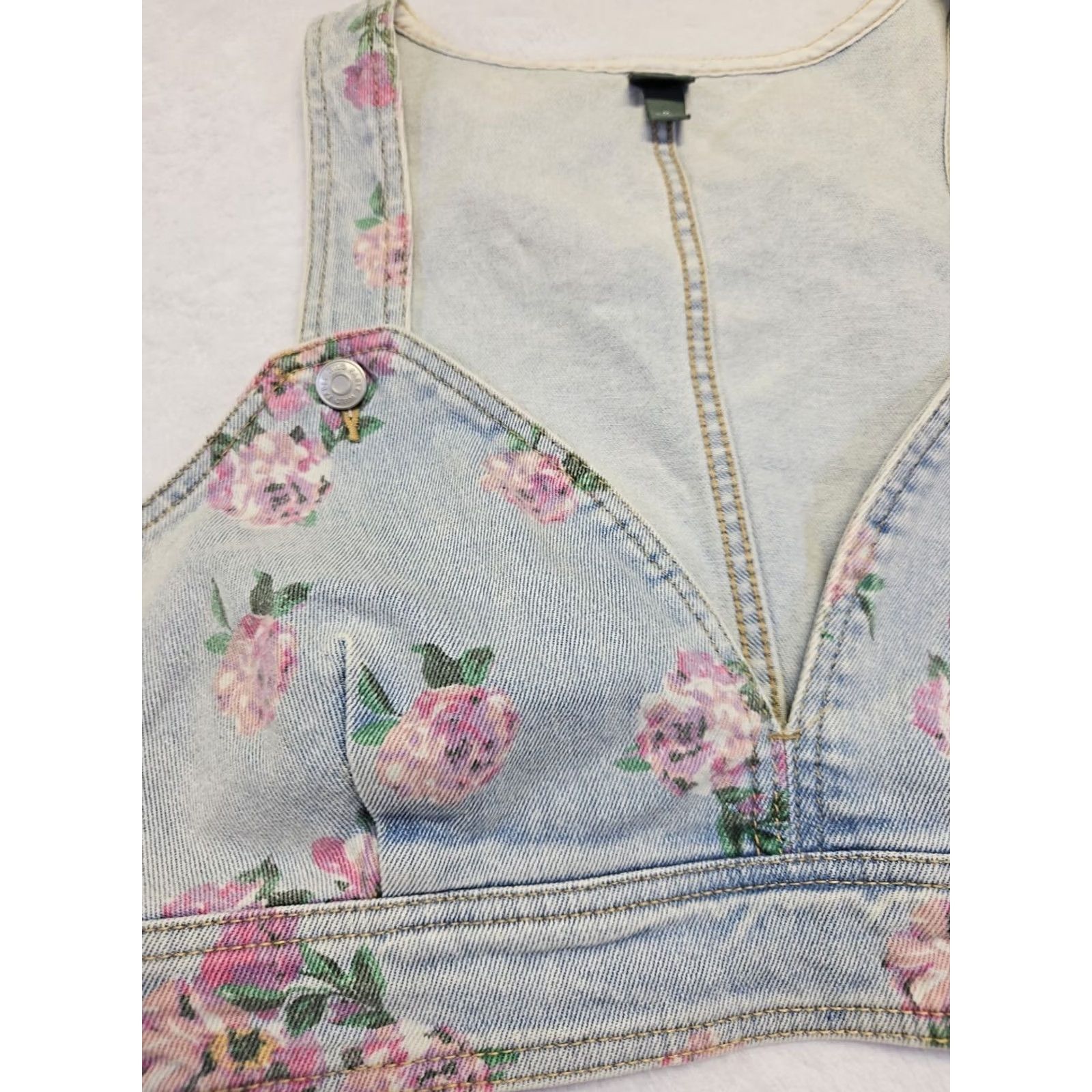 Vintage Wild Fable Women’s Floral Denim Bustier Crop Top Tank Light Wash Blue M Bralette / Boho Festival 90s V-Neck Sleeveless Cropped Casual Womens Size M / US 6-8 / IT 42-44 - 2 Thumbnail