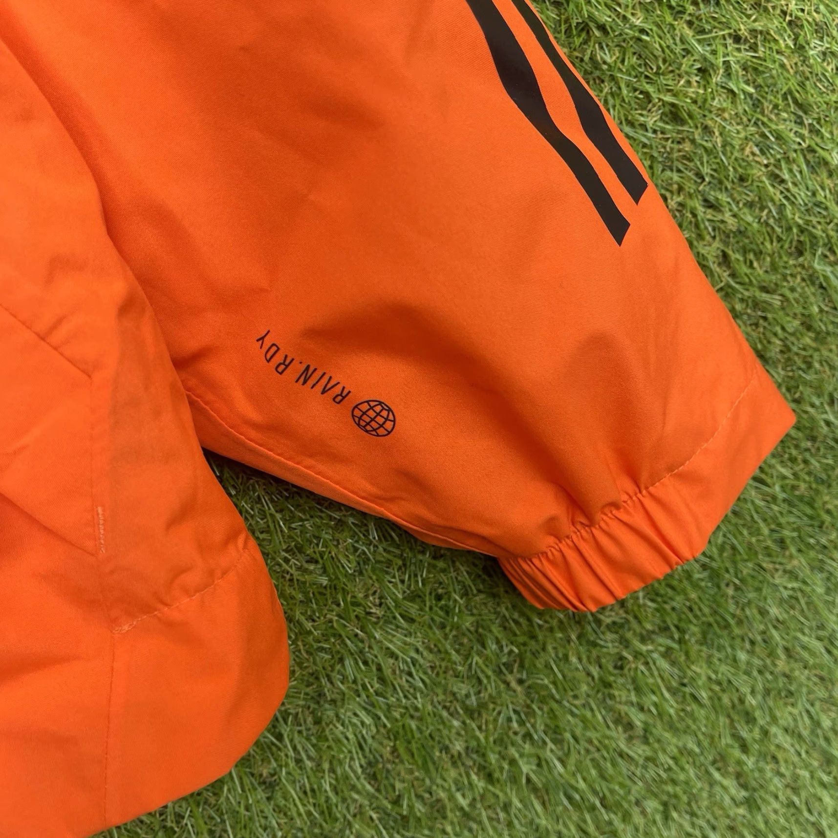 Adidas Adidas Puffer Jacket Mens M 3-Stripes Hooded Orange HG4885 NWT Jacket Size US M / EU 48-50 / 2 - 4 Thumbnail