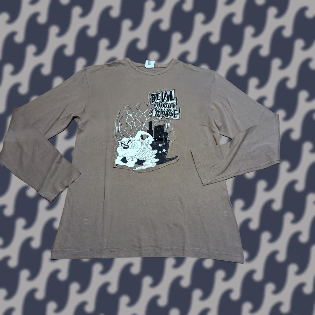 Vintage Vintage Warner Bros. Taz The Devil Parque Park Madrid Beige Shirt M Unisex Adults Cotton Canvas Long Sleeve T-Shirt 90s Theme Mens Womens Size US M / EU 48-50 / 2 - 1 Thumbnail