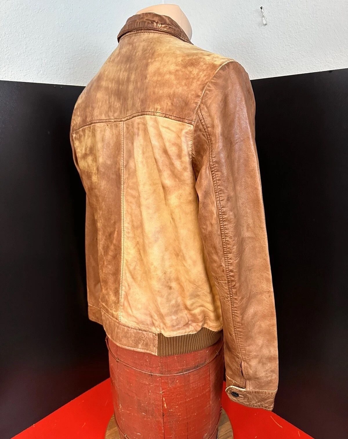 Lee LEE Re-print Distressed, Brown, Leather Bomber Jacket Lg Size US L / EU 52-54 / 3 - 6 Thumbnail
