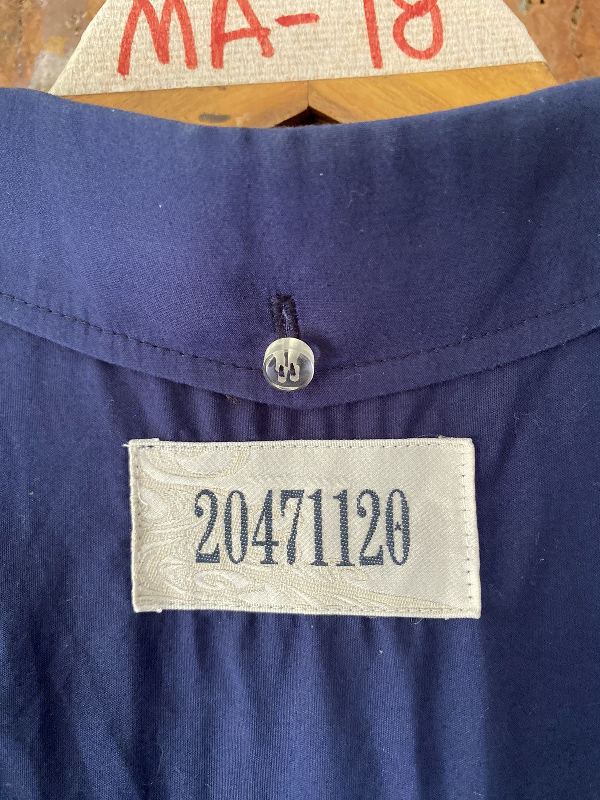 20471120 1990s 20471120 Back Logo Tactical pocket hyoma shirt Size US M / EU 48-50 / 2 - 10 Thumbnail