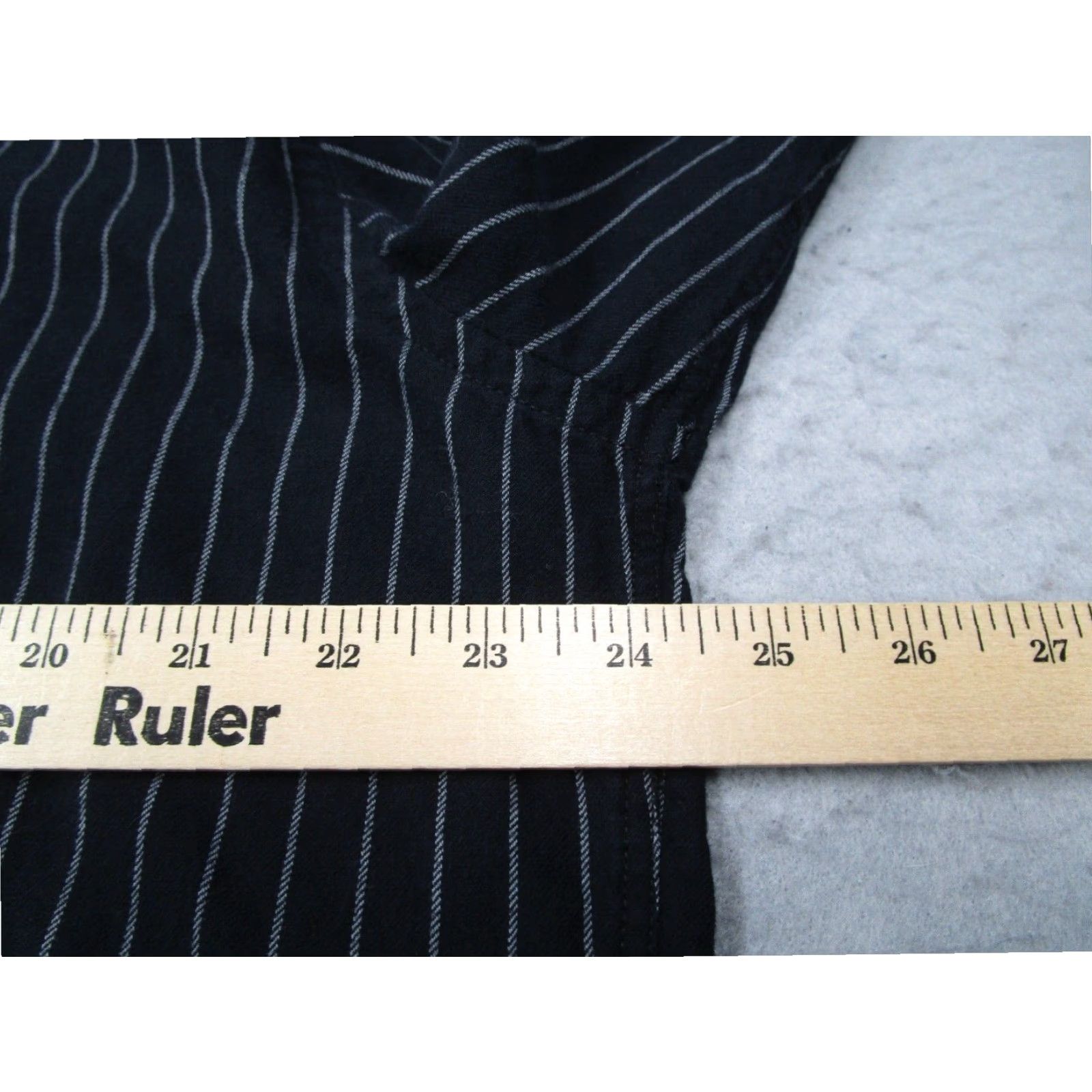 UNTUCKit UNTUCKit Mens XL Black Pinstriped Long Sleeve Button Up Cotton Shirt Size US XL / EU 56 / 4 - 6 Thumbnail