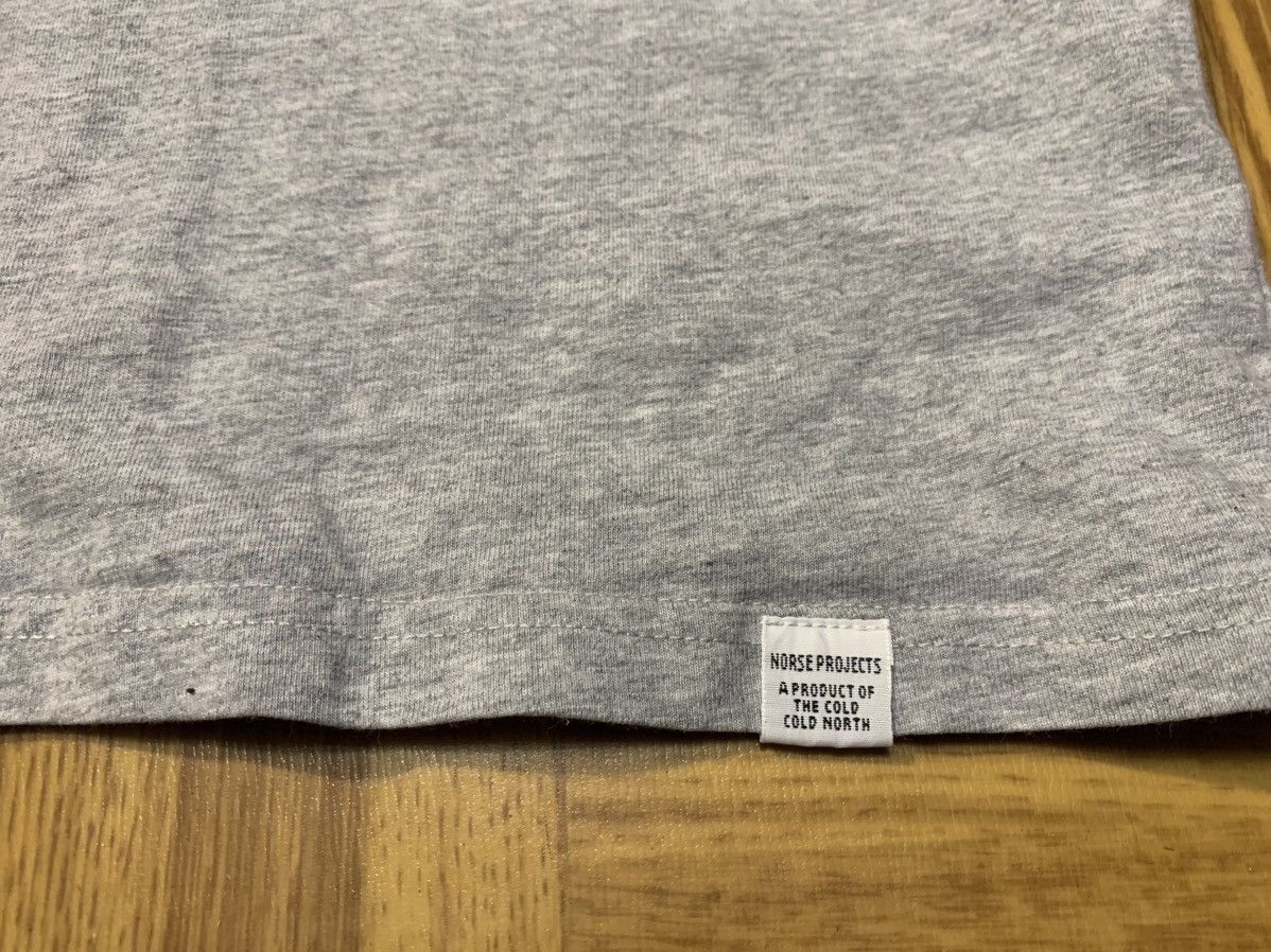 Norse Projects Norse projects gray size m big logo Size US M / EU 48-50 / 2 - 6 Thumbnail