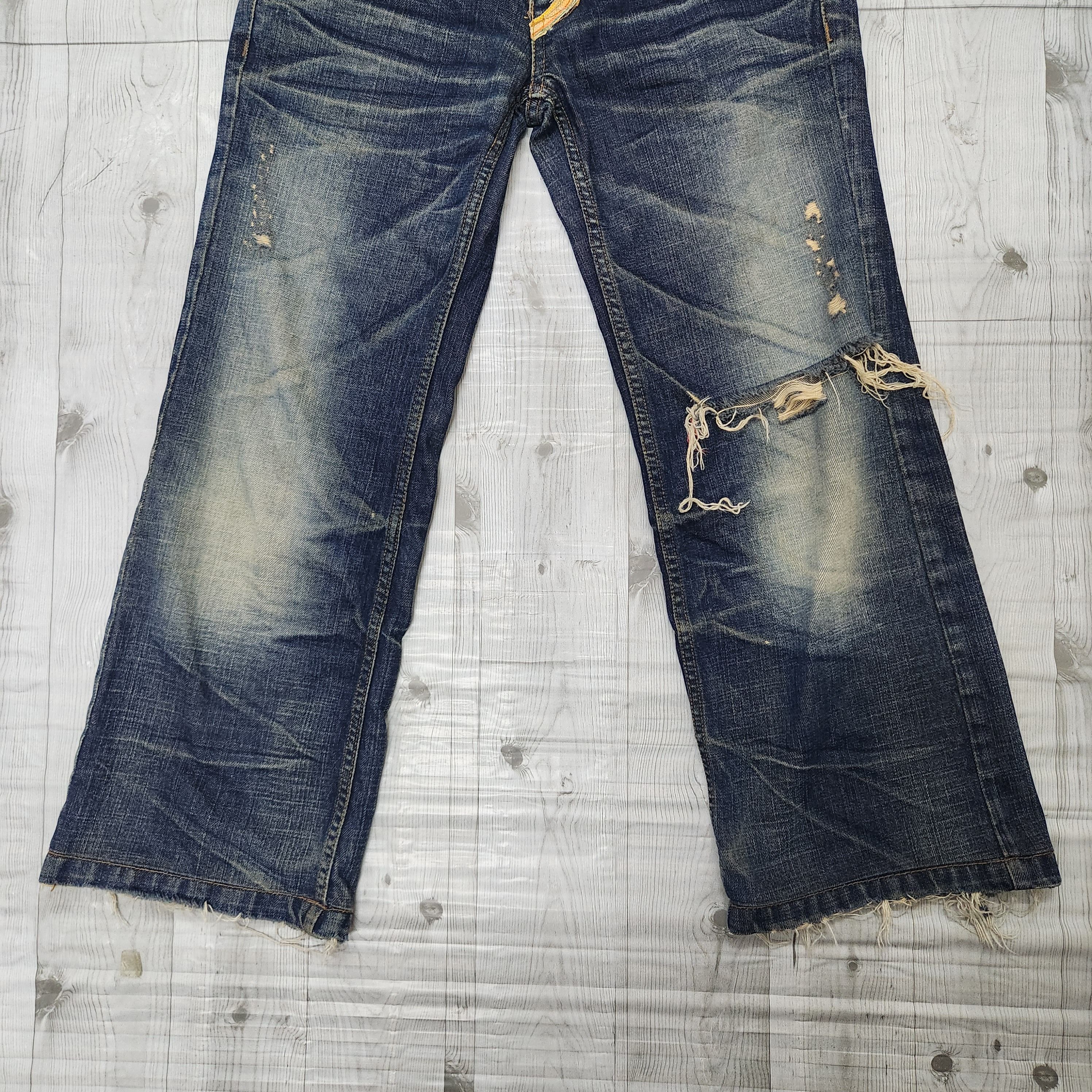 Denim & Co. × Japanese Brand Flared Denim & Co Red Pepper Thrashed Jeans Size US 28 / EU 44 - 10 Thumbnail