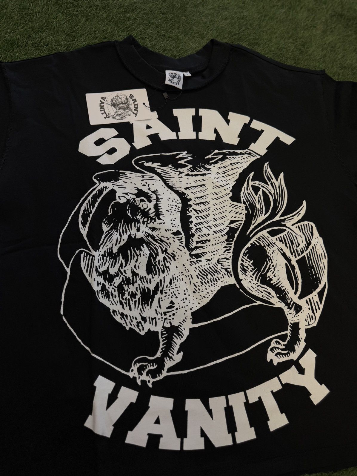 Saint Vanity Saint Vanity Black White Griffins Tee Size L (NEW) Size US L / EU 52-54 / 3 - 4 Thumbnail