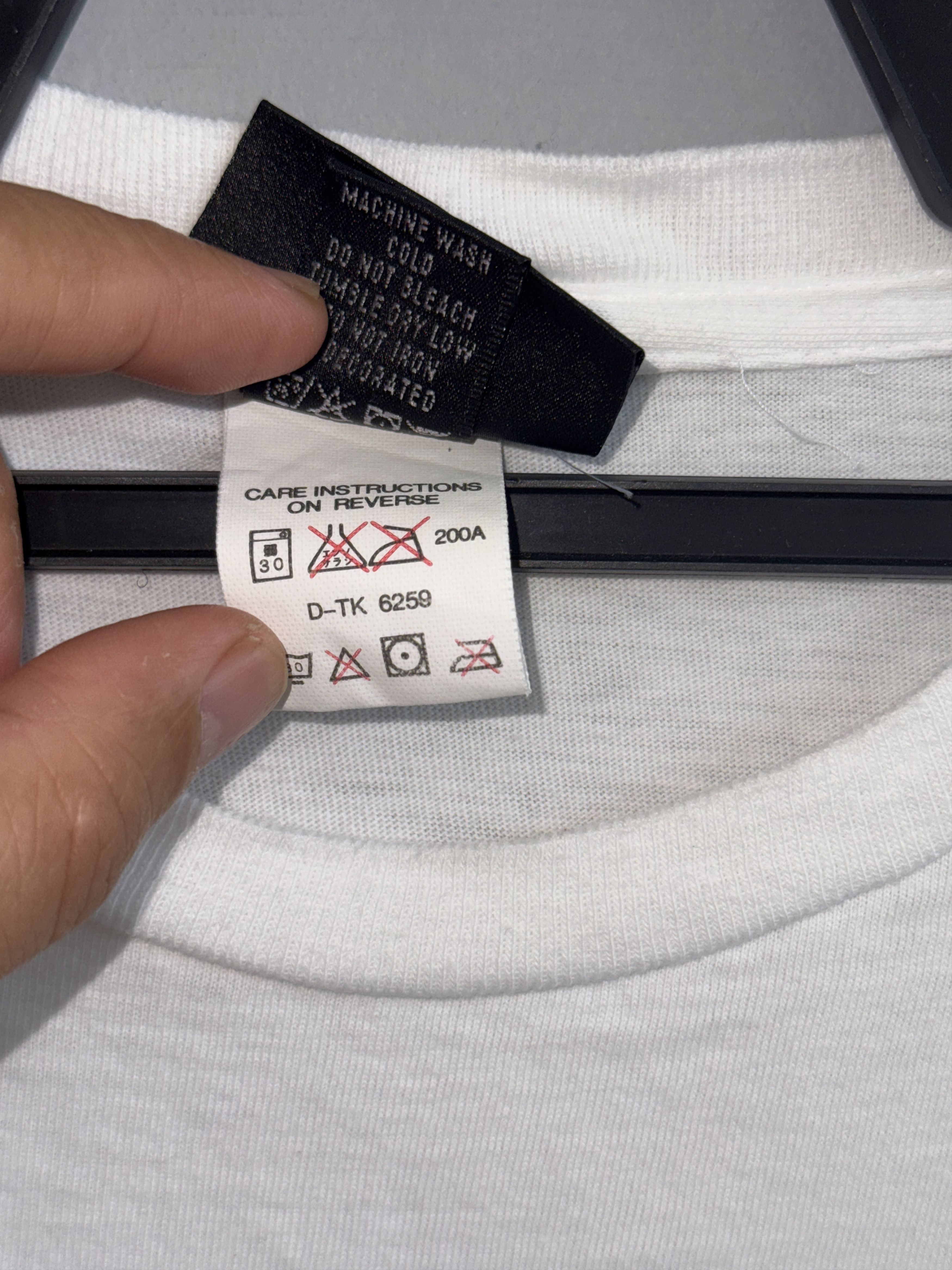 DKNY DKNY Vintage T-Shirt Size US M / EU 48-50 / 2 - 6 Thumbnail