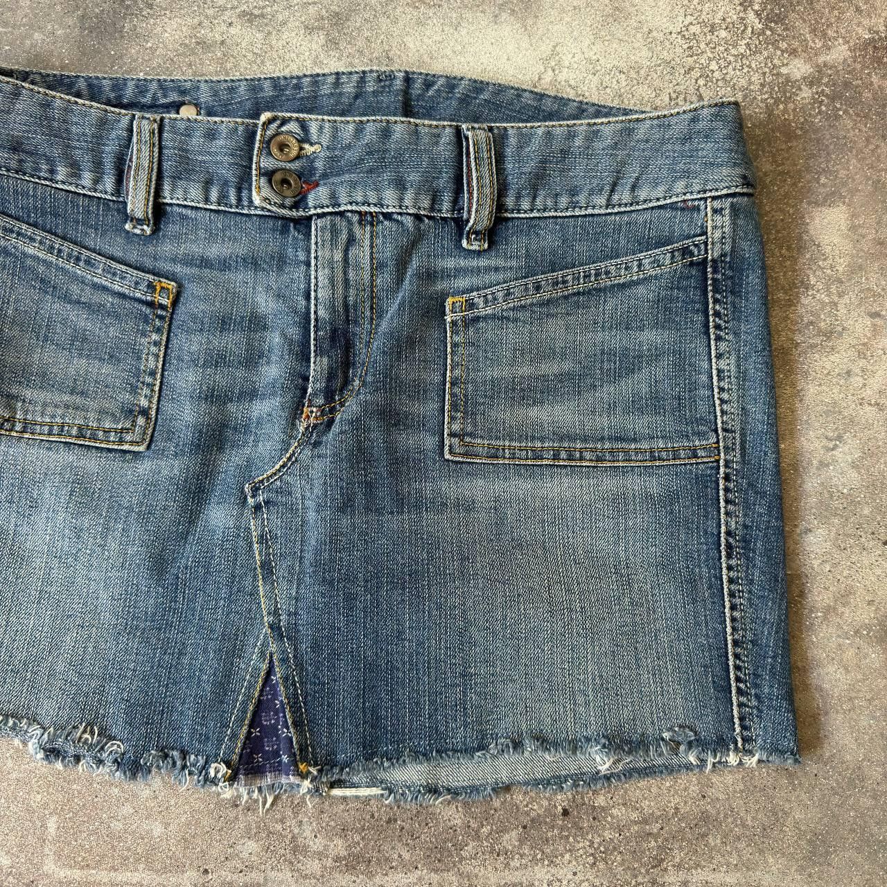 Diesel Y2K Diesel Asymmetric Distressed Washed Denim Mini Skirt Size 32" / US 10 / IT 46 - 4 Thumbnail