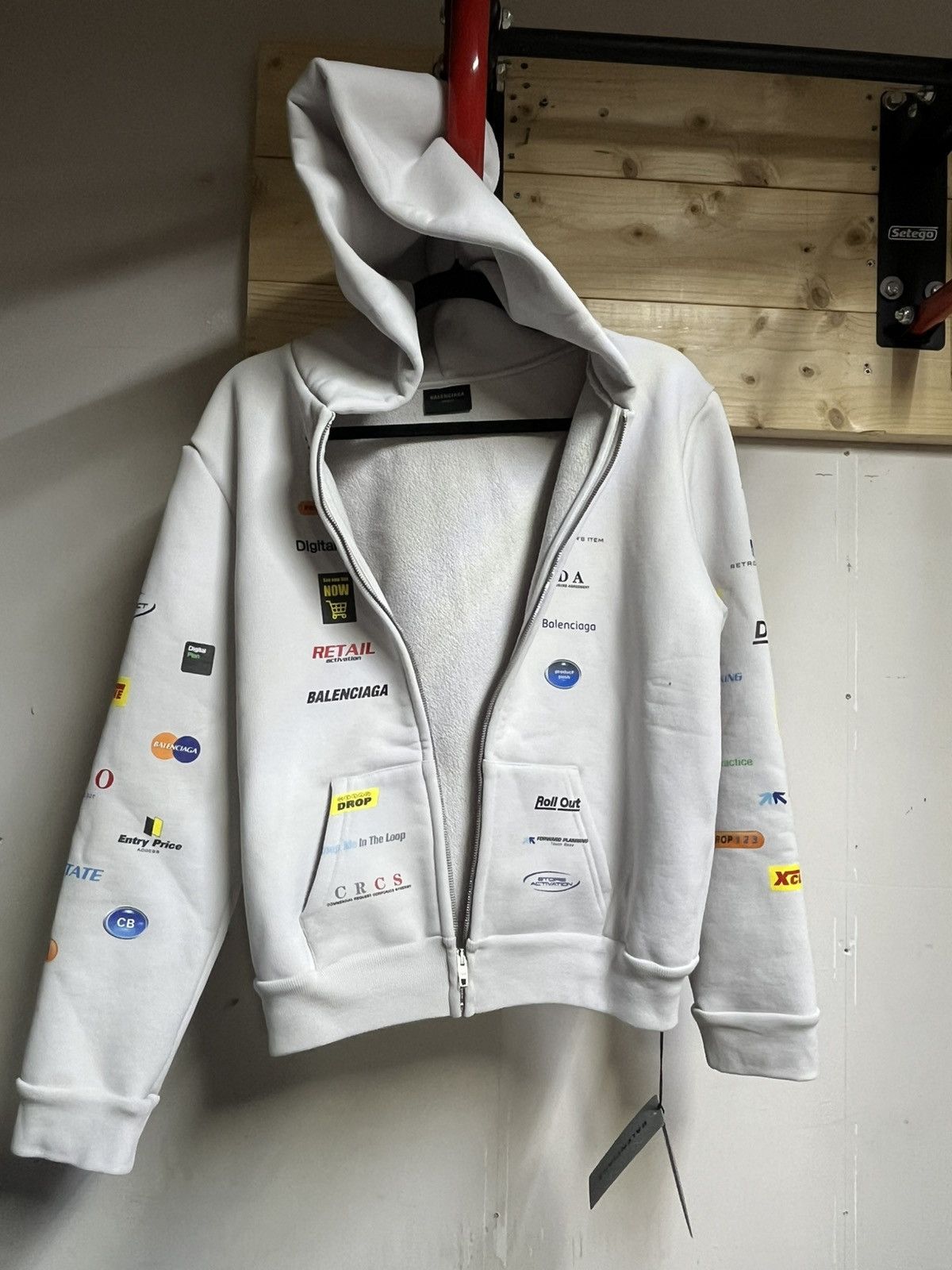 Balenciaga Balenciaga Business zip up hoodie logo xxl Size US XXL / EU 58 / 5 - 14 Thumbnail