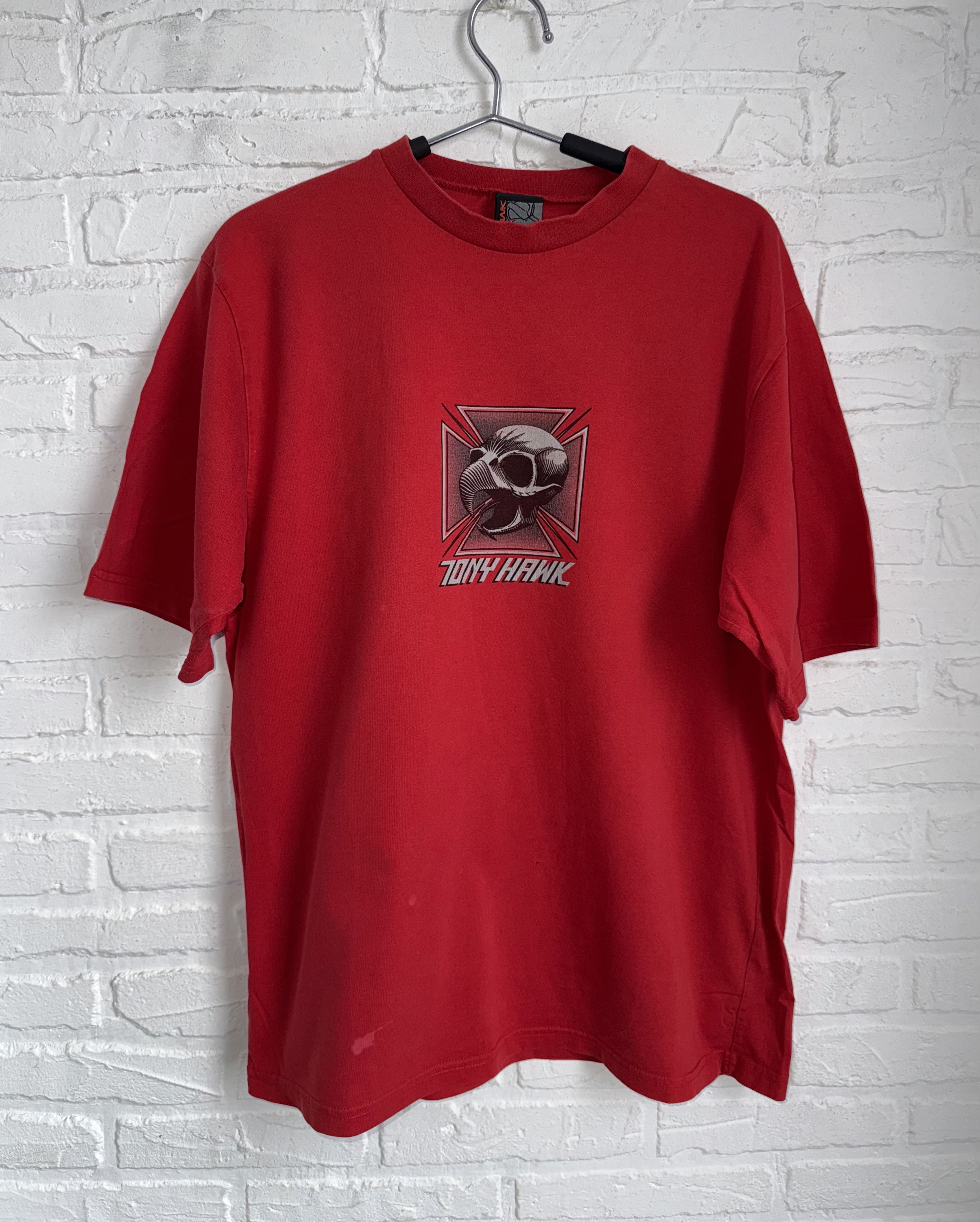 Tony Hawk Vintage 2000s Birdhouse Tony Hawk red t-shirt Size US L / EU 52-54 / 3 - 1 Thumbnail