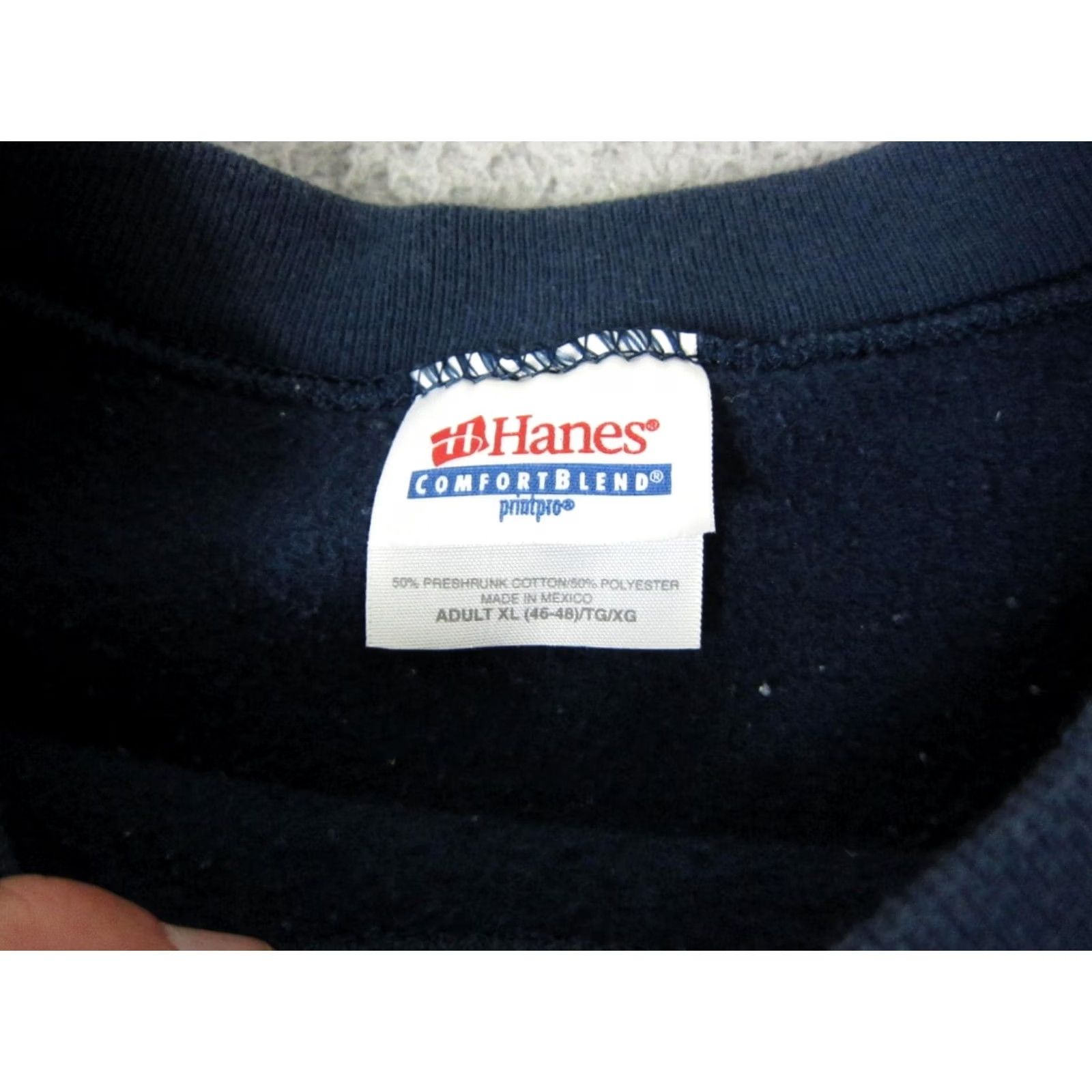 Hanes VINTAGE Hanes Sweatshirt Mens XL Blue St Johns Crest Casual Pullover Crew Neck Sweater Knit 90s All Seasons Size US XL / EU 56 / 4 - 4 Thumbnail