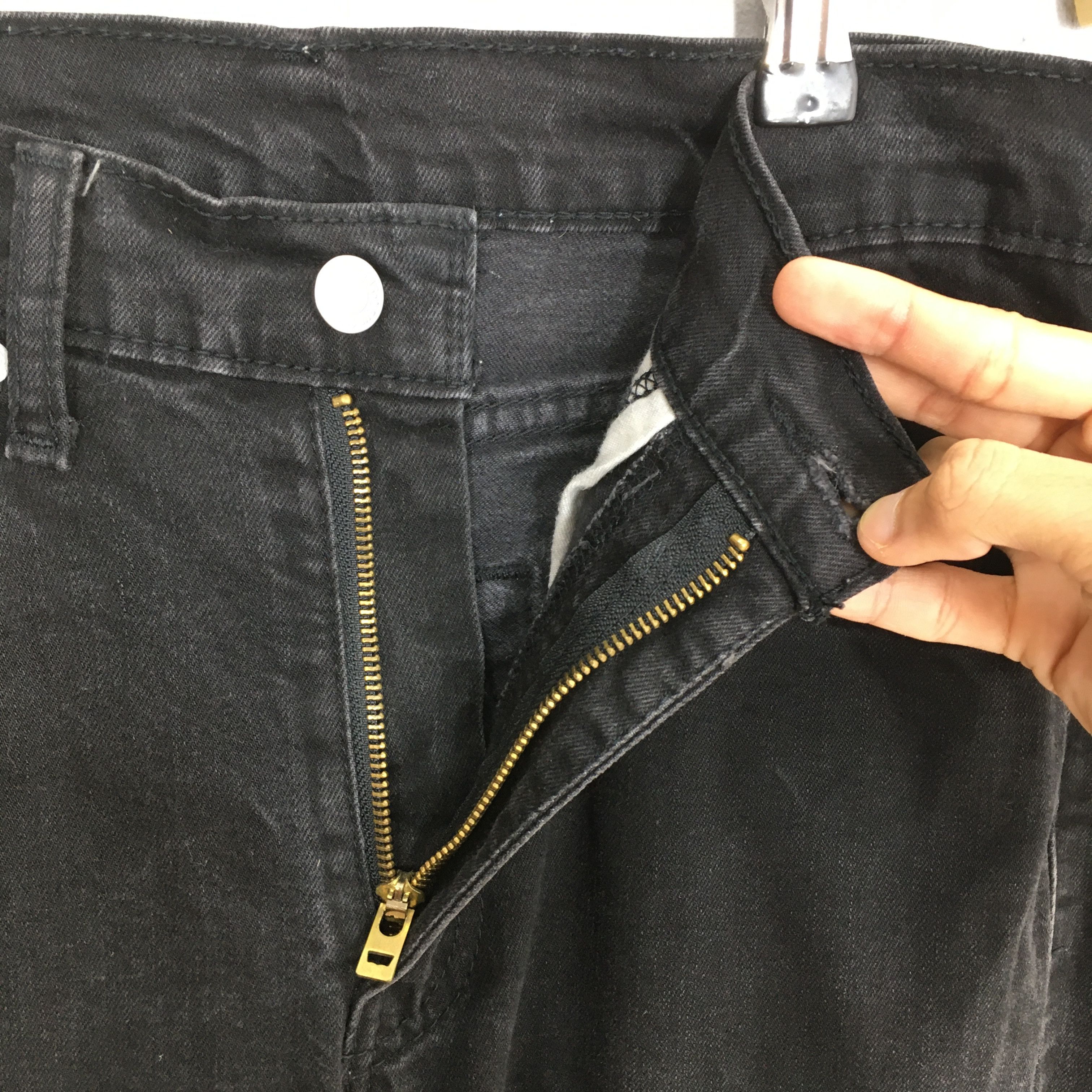 Levi's Size 30x33 Vintage Levi's 514 Black Jeans Straight Leg S634 Size US 30 / EU 46 - 5 Thumbnail