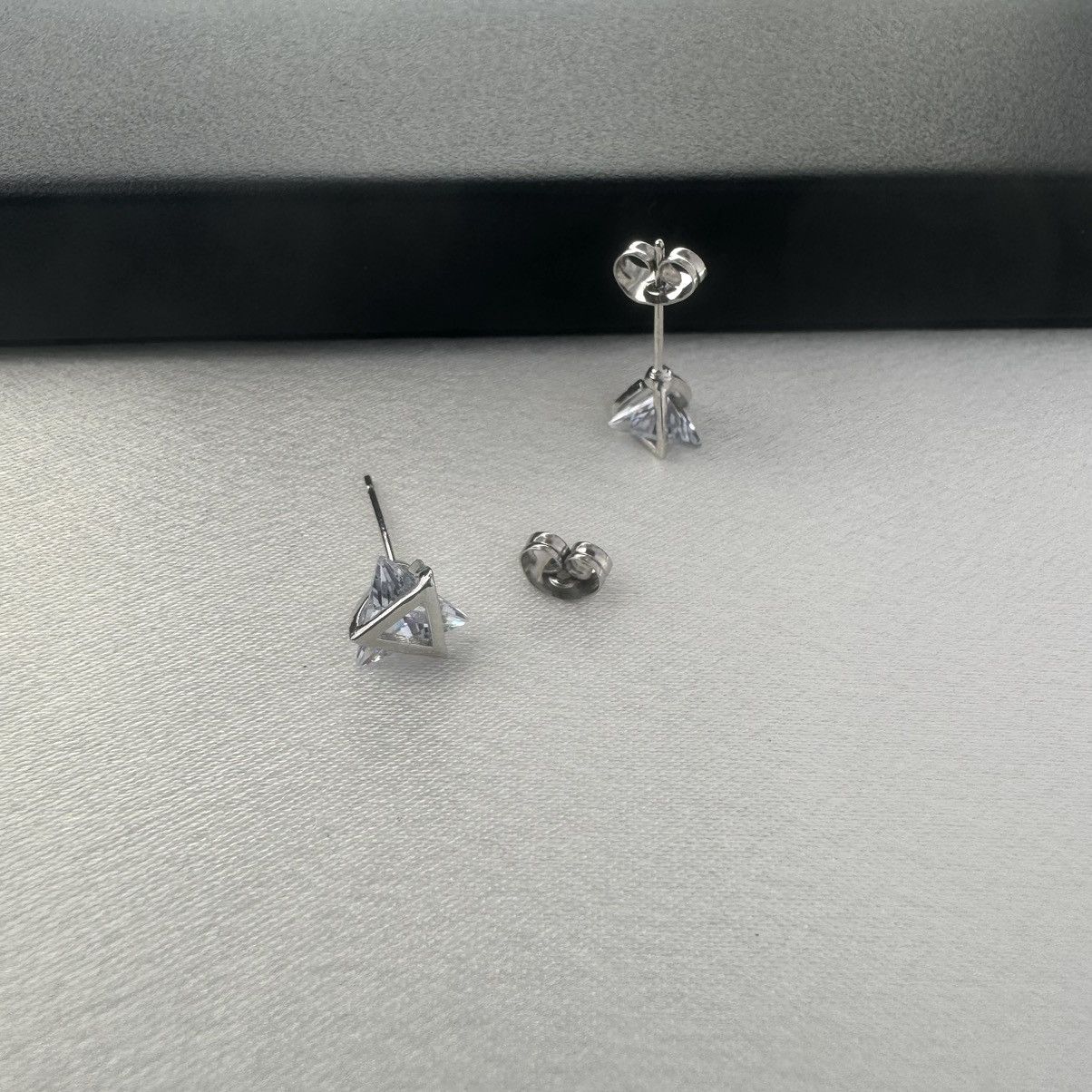 Designer 8mm Geometric Triangle CZ Stud Earrings for Men Women Size ONE SIZE - 5 Thumbnail