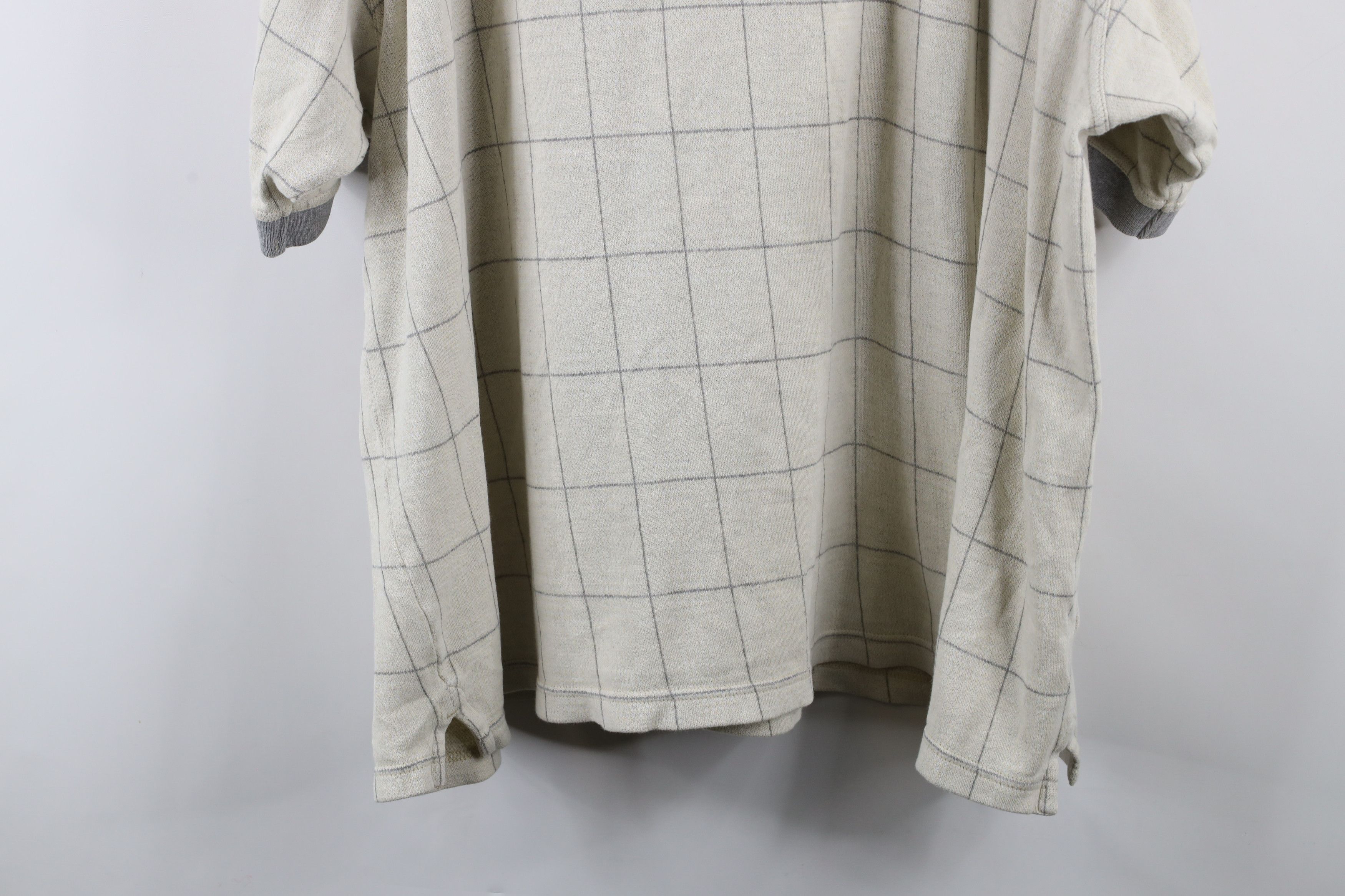 Vintage Vintage 90s Streetwear Frankenmuth Michigan Polo Shirt Beige Size US XL / EU 56 / 4 - 14 Thumbnail