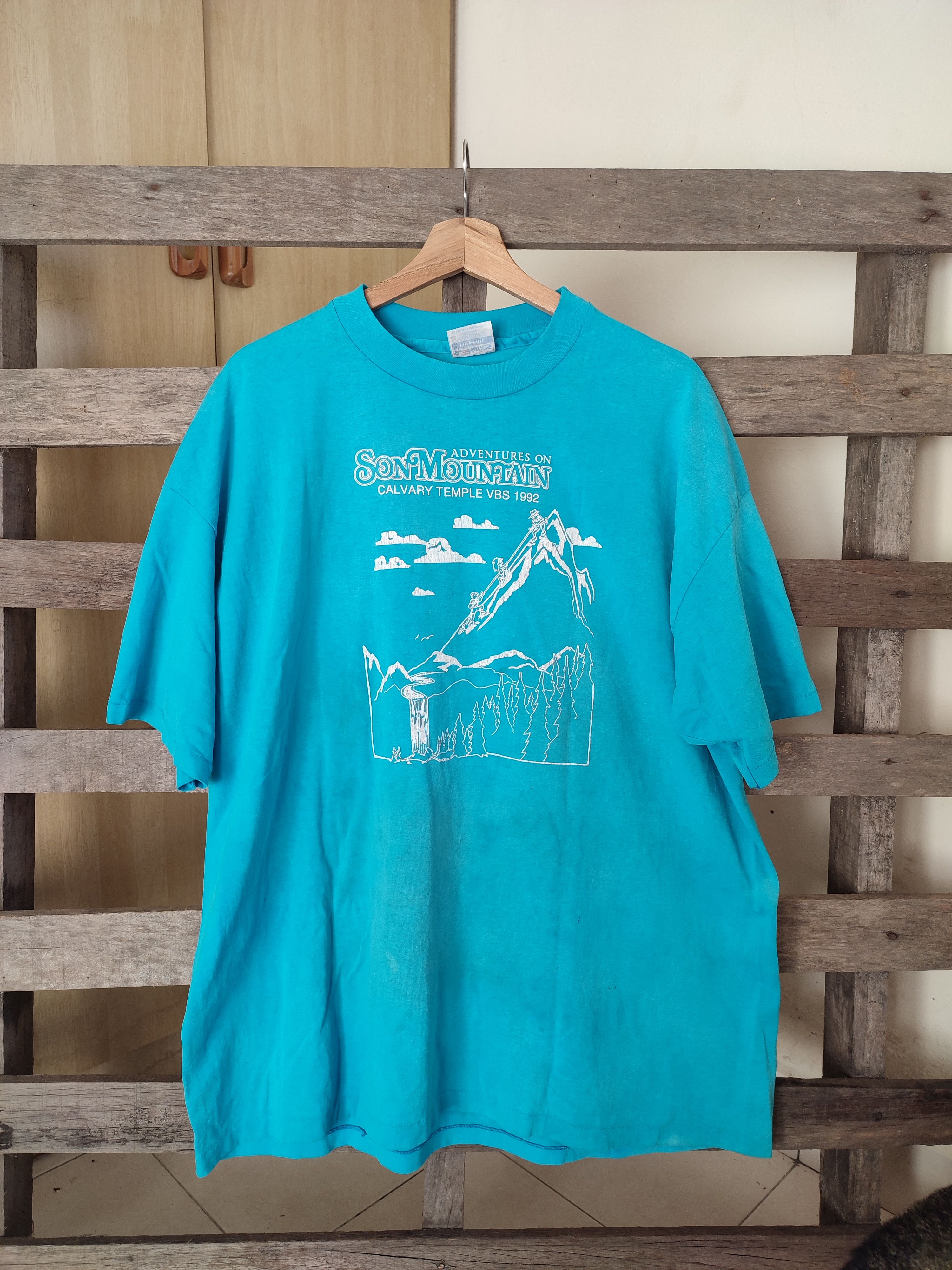 image of 1990X Clothing x Hanes Vintage 90's Adventure On Sun Mountain Calvary Temple in Blue, Men's (Size X