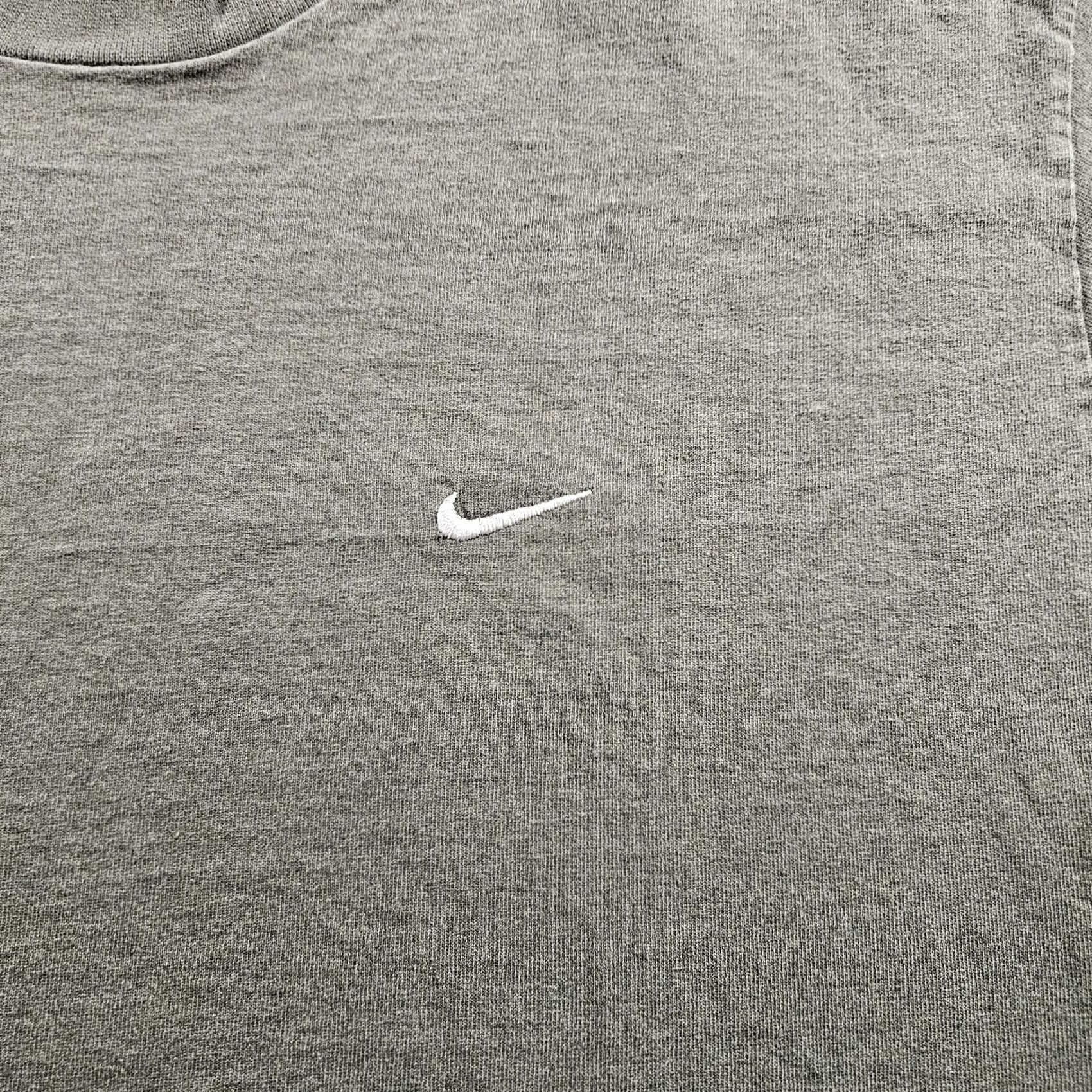 Nike Nike Shirt Mens Large Green Swoosh Logo Embroidered Tee 90s Y2K Casual Cotton Size US L / EU 52-54 / 3 - 2 Thumbnail