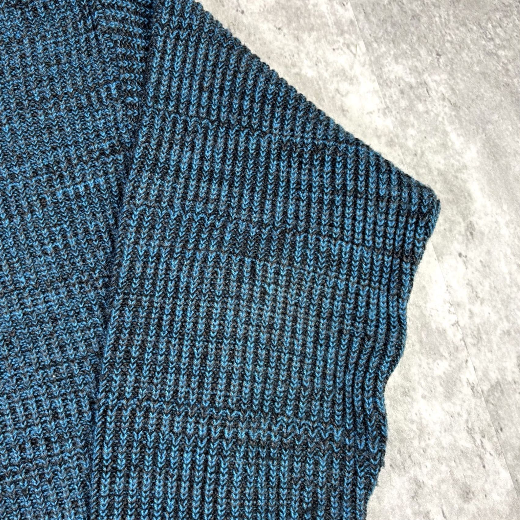 Vintage VINTAGE Saugatuck Pullover Knit Sweater Acrylic Mens XL Blue Black Crew Neck Knit Pattern Solid 80s 90s Size US XL / EU 56 / 4 - 4 Thumbnail