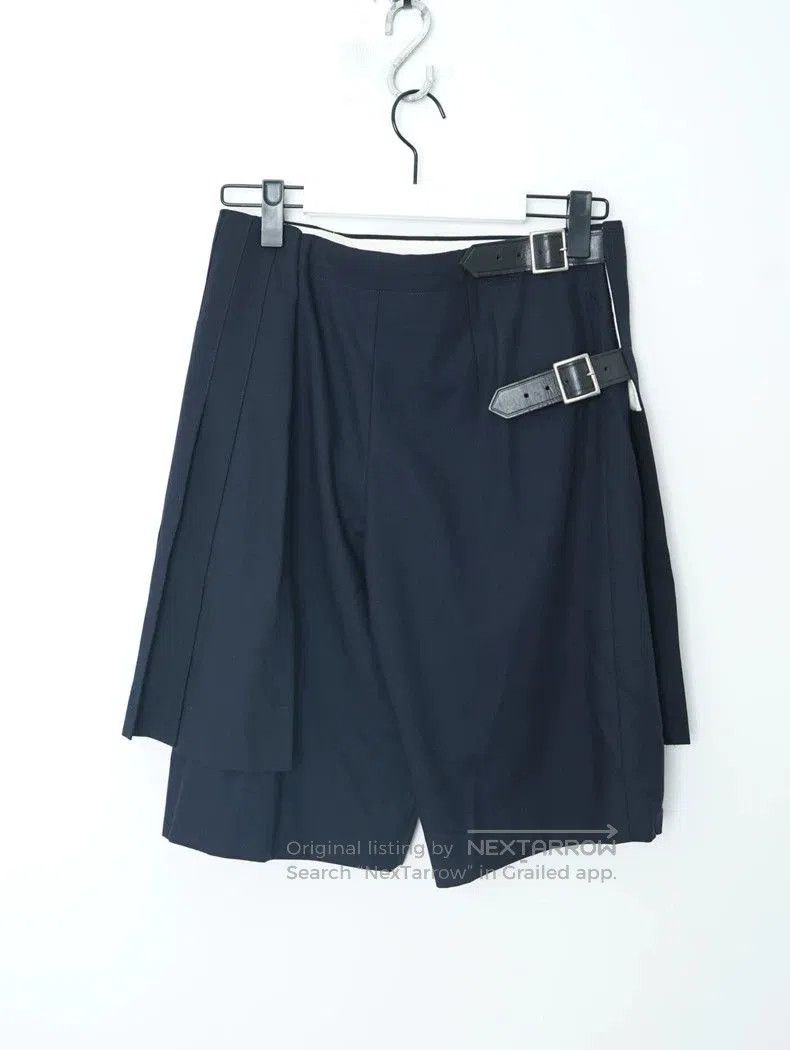 Comme des Garcons Comme des Garcons Wool Double Pleat Shorts. Size US 26 / EU 42 - 2 Thumbnail