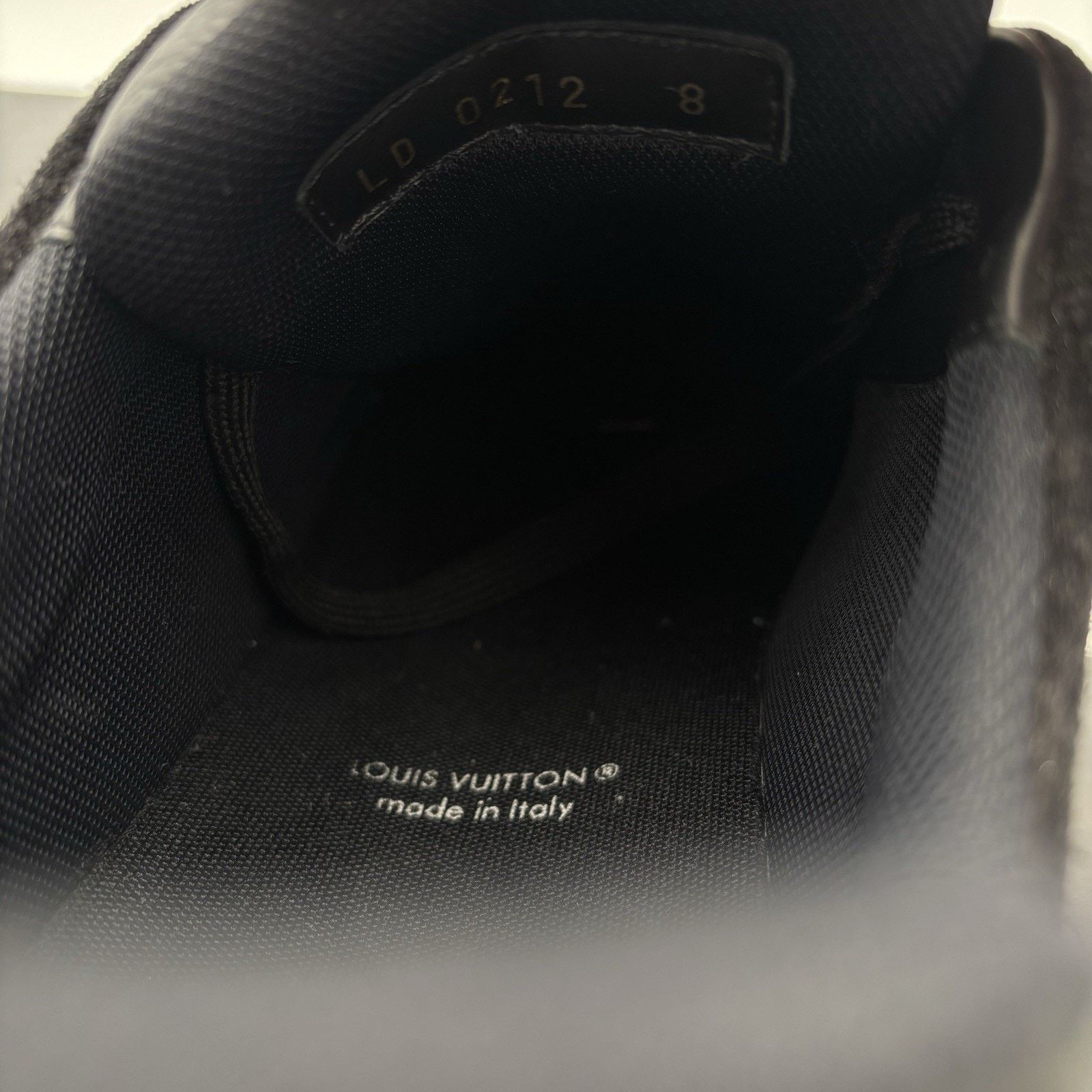 Louis Vuitton Louis Vuitton Trainer ' Black Monogram ' | GOOD CONDITION! Size US 9.5 / EU 42-43 - 20 Thumbnail