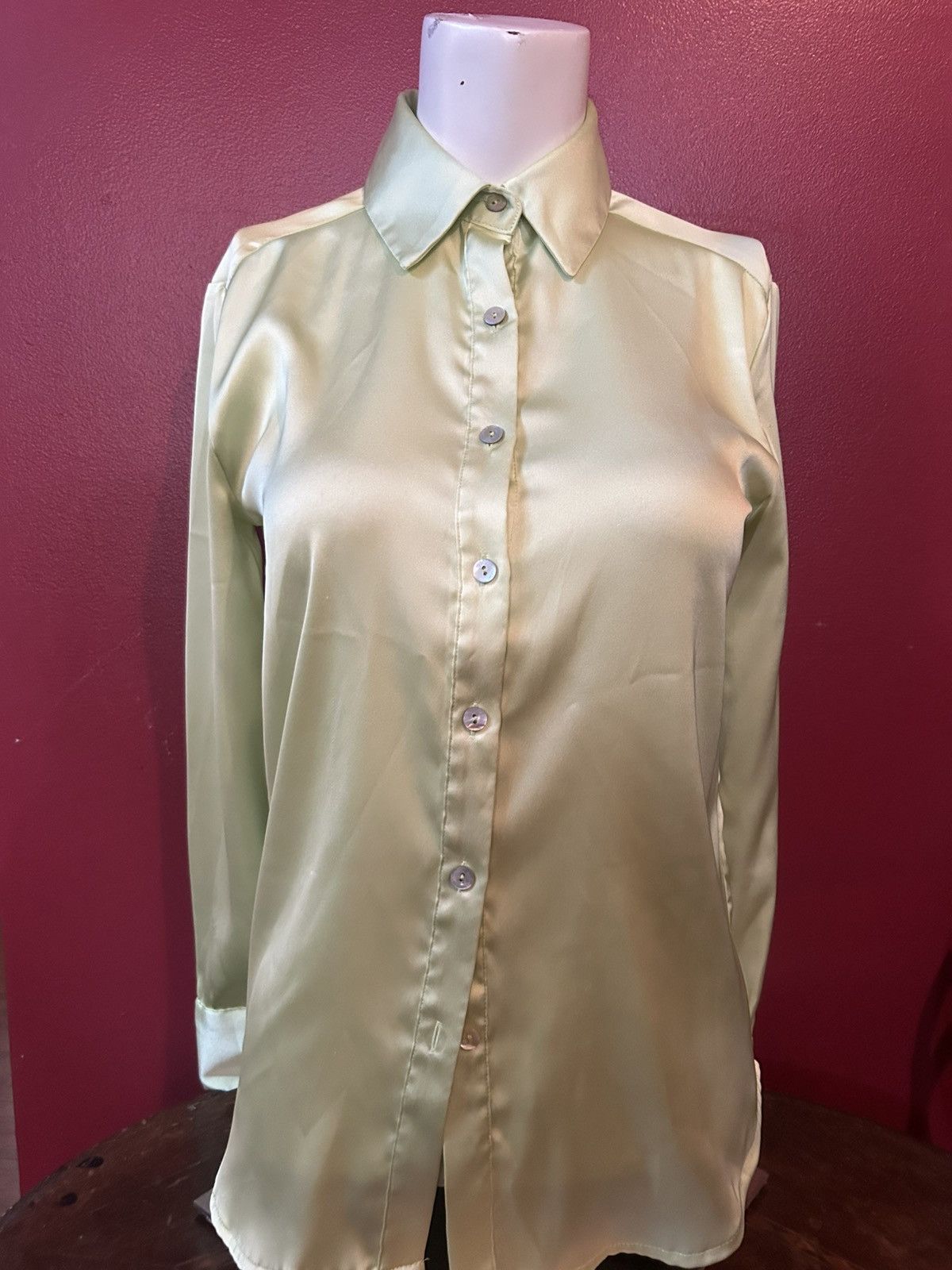 Rachel Zoe Rachel Zoe Light Lime Green Blouse XSmall Size XS / US 0-2 / IT 36-38 - 1 Thumbnail