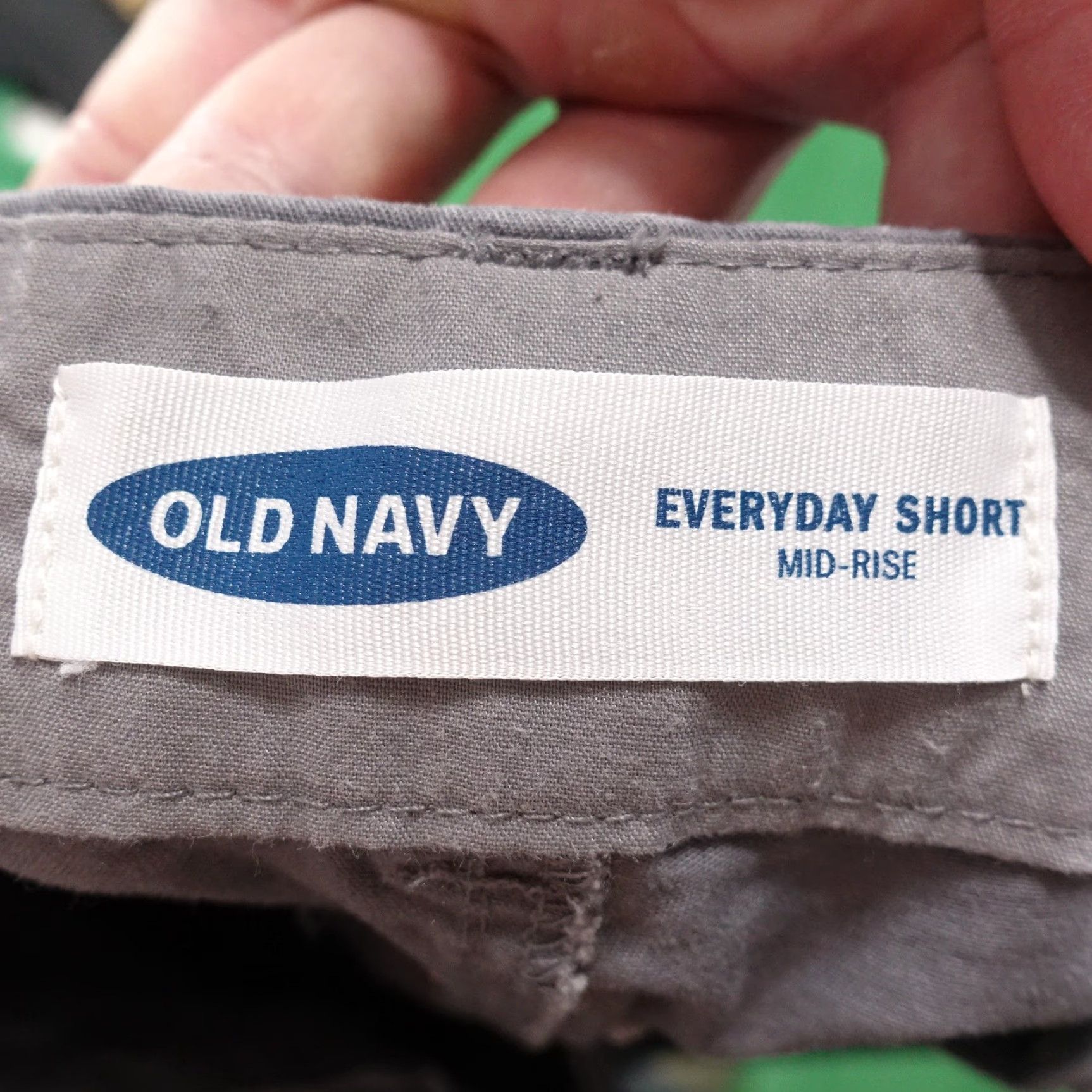Old Navy VINTAGE Old Navy Women's Chino Shorts Casual Mid Rise Size 0 Gray Summer Cotton Spandex Size 25" / US 0 / IT 36 - 5 Thumbnail