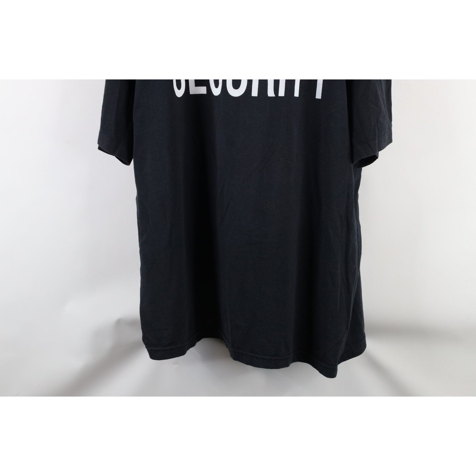 Vintage Vintage 90s Streetwear Faded Spell Out Security T-Shirt 3XL Size US XXL / EU 58 / 5 - 3 Thumbnail