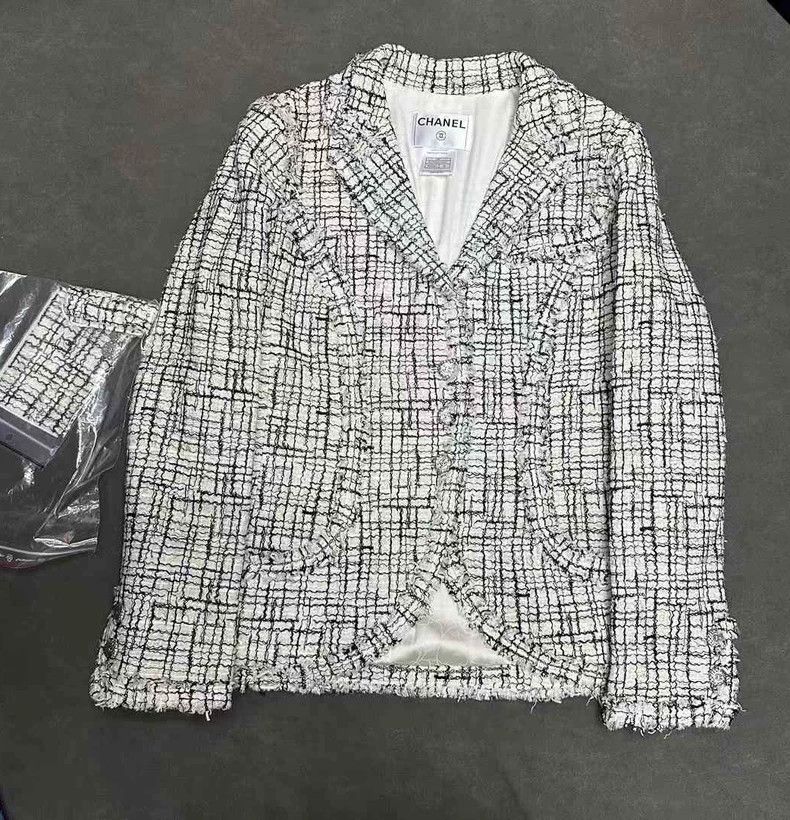 Chanel CHANEL Tweed Blazer Jacket Size US XL / EU 56 / 4 - 1 Thumbnail
