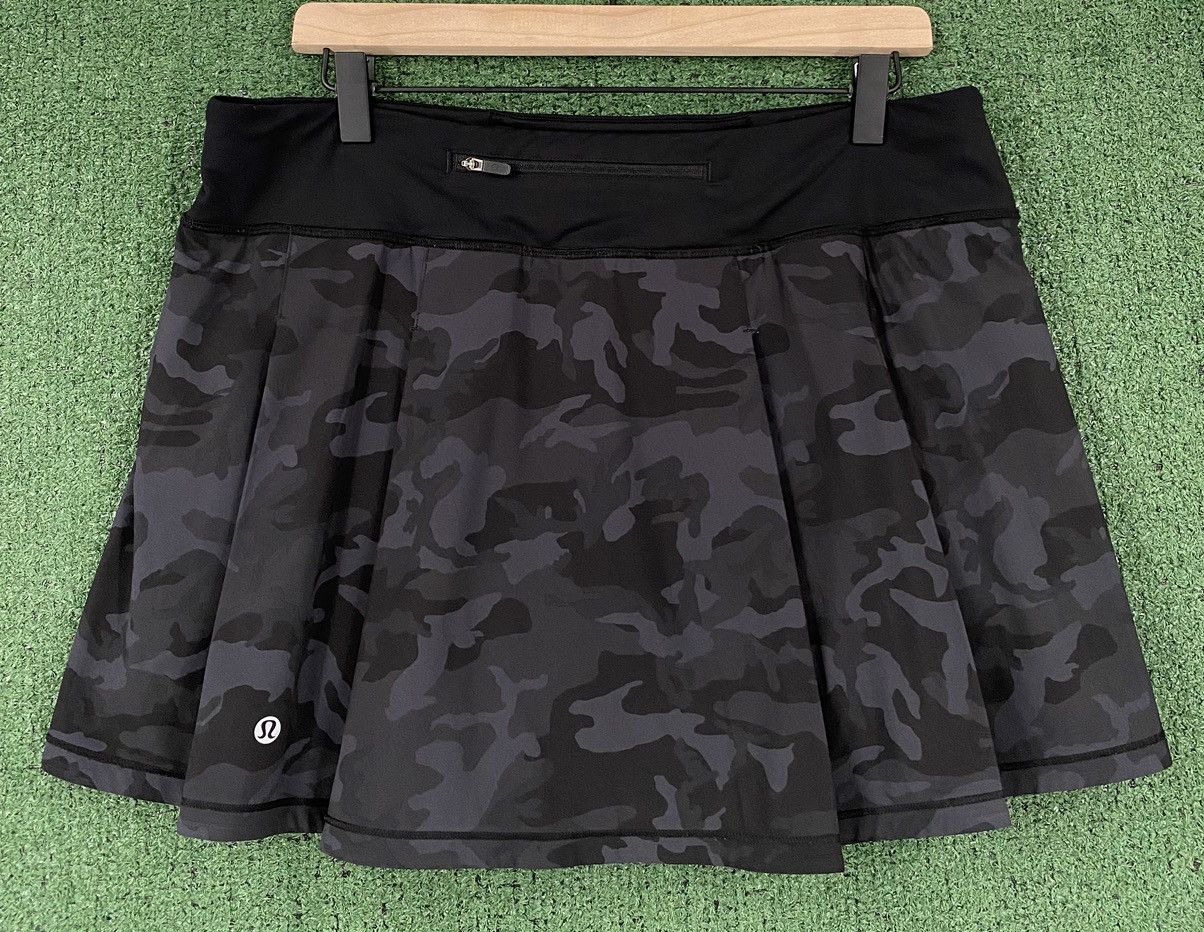 Lululemon Lululemon Pace Rival Black Grey Camo Skirt built In Shorts Size 32" / US 10 / IT 46 - 5 Thumbnail