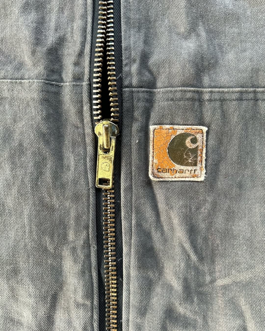 Carhartt × Vintage 90's Carhartt J130 QVL Embroiderd Work Active Denim Jacket Size US XL / EU 56 / 4 - 4 Thumbnail