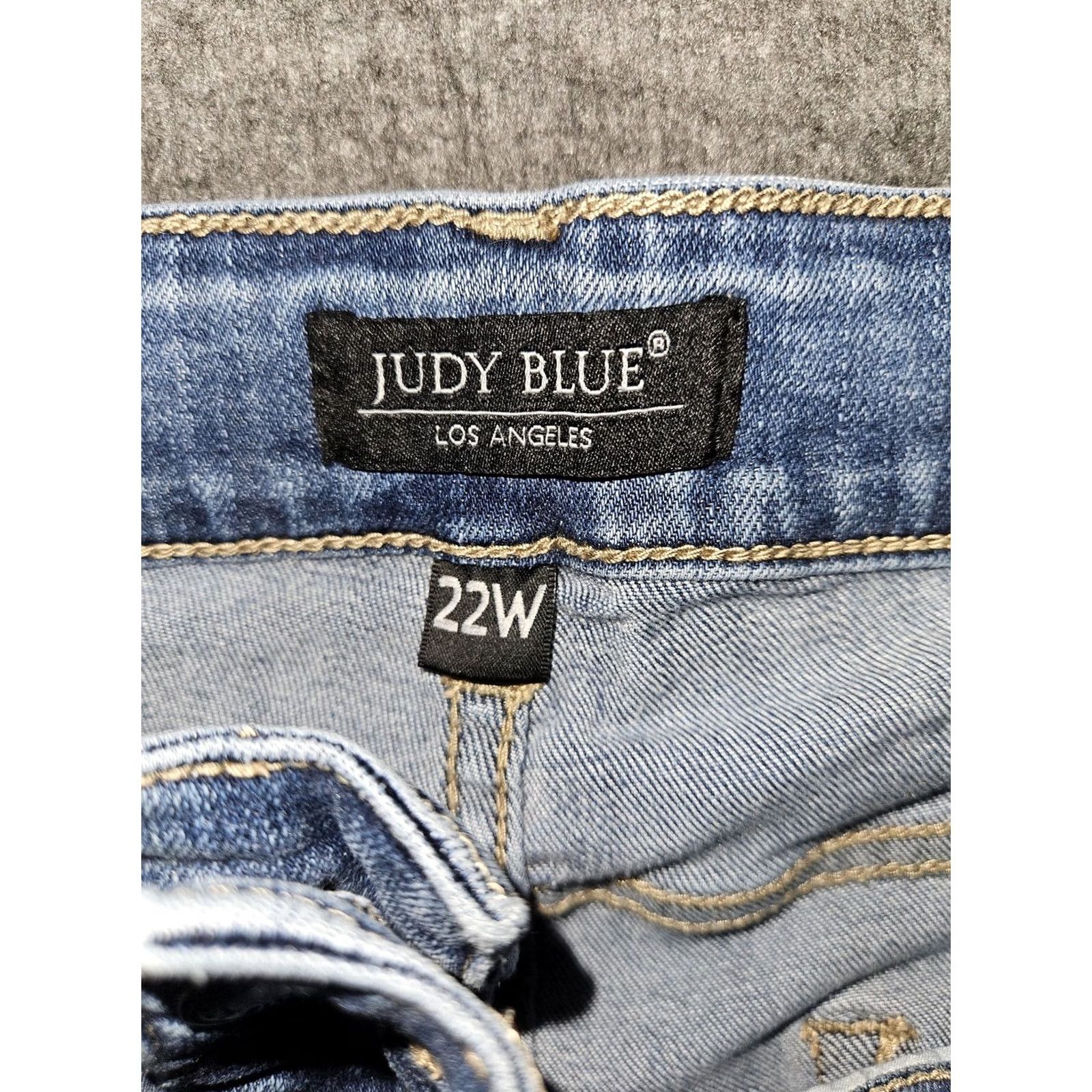 Vintage Judy Blue Jeans Womens 22W High Rise Boyfriend Distressed JB8275MD Size 40" / US 18 - 2 Thumbnail