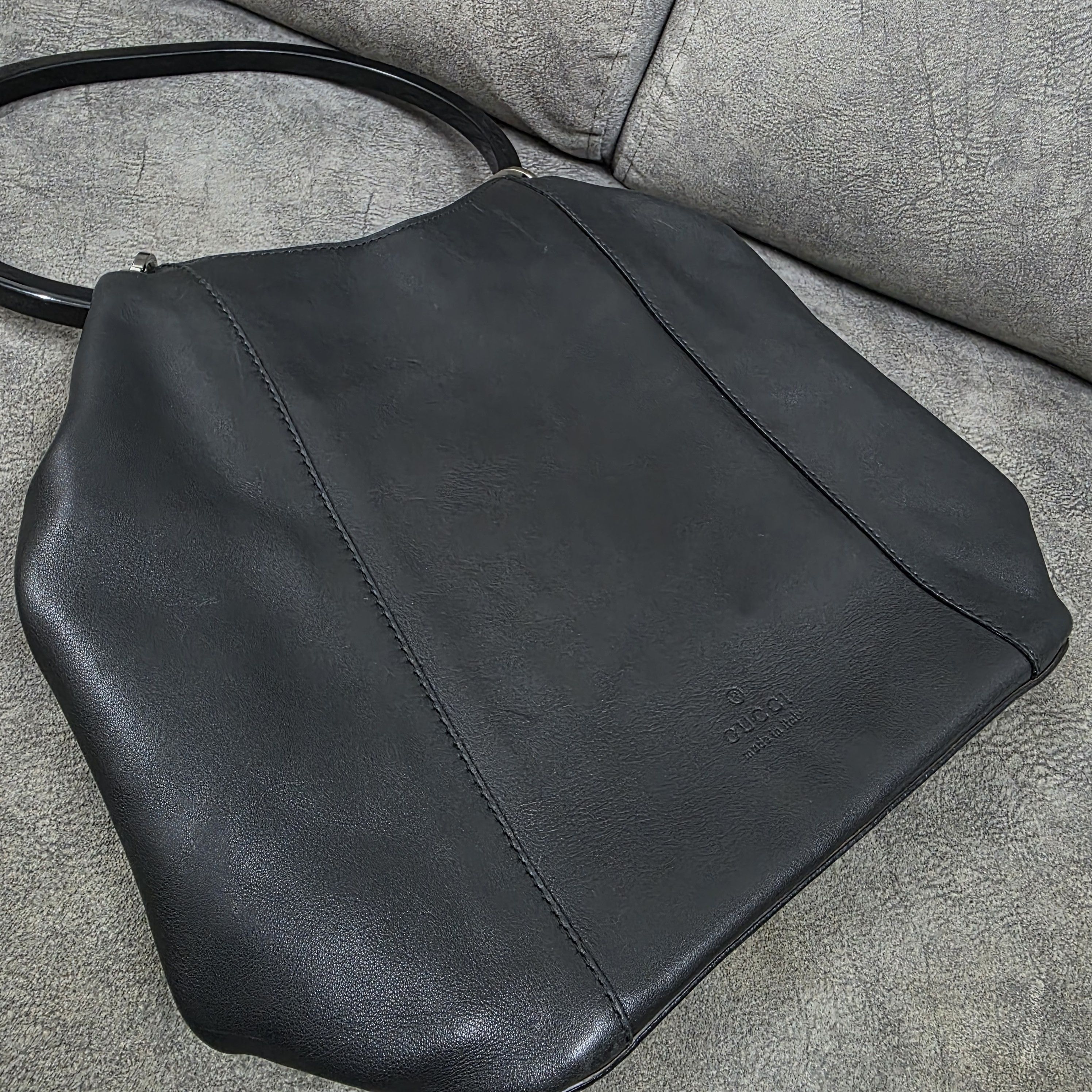 Gucci 1999 Gucci by Tom Ford 'Shower Curtain' Leather Handbag Size ONE SIZE - 8 Thumbnail