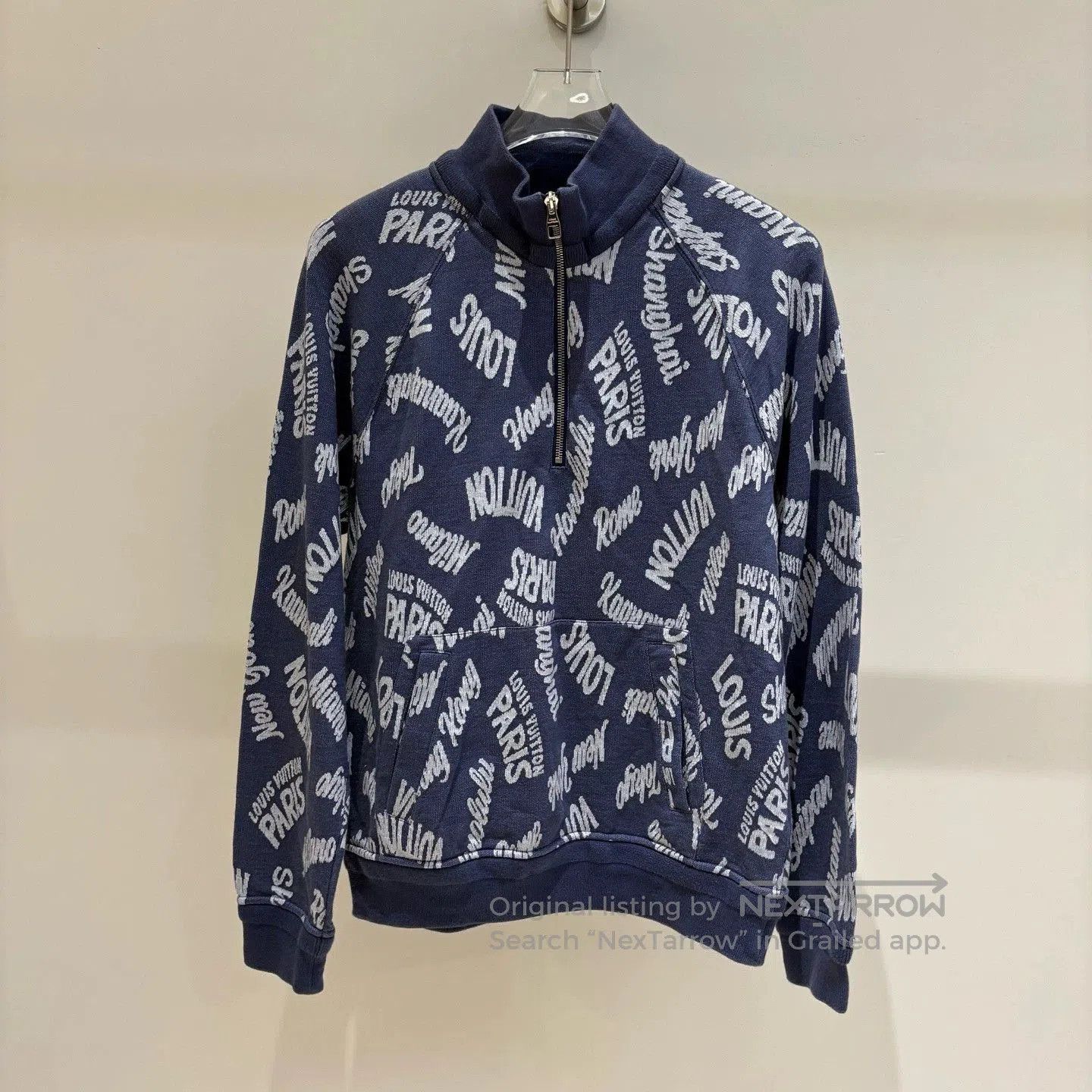 Louis Vuitton Louis Vuitton Logo Print Jacket Coat. Size US L / EU 52-54 / 3 - 1 Thumbnail