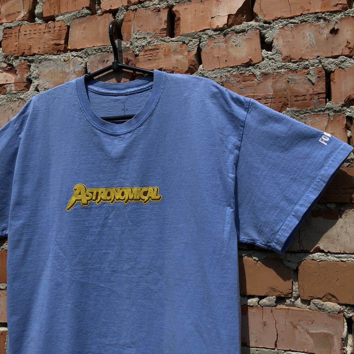 Travis Scott Travis Scott Cactus Jack Fortnite T-Shist Size US M / EU 48-50 / 2 - 3 Thumbnail