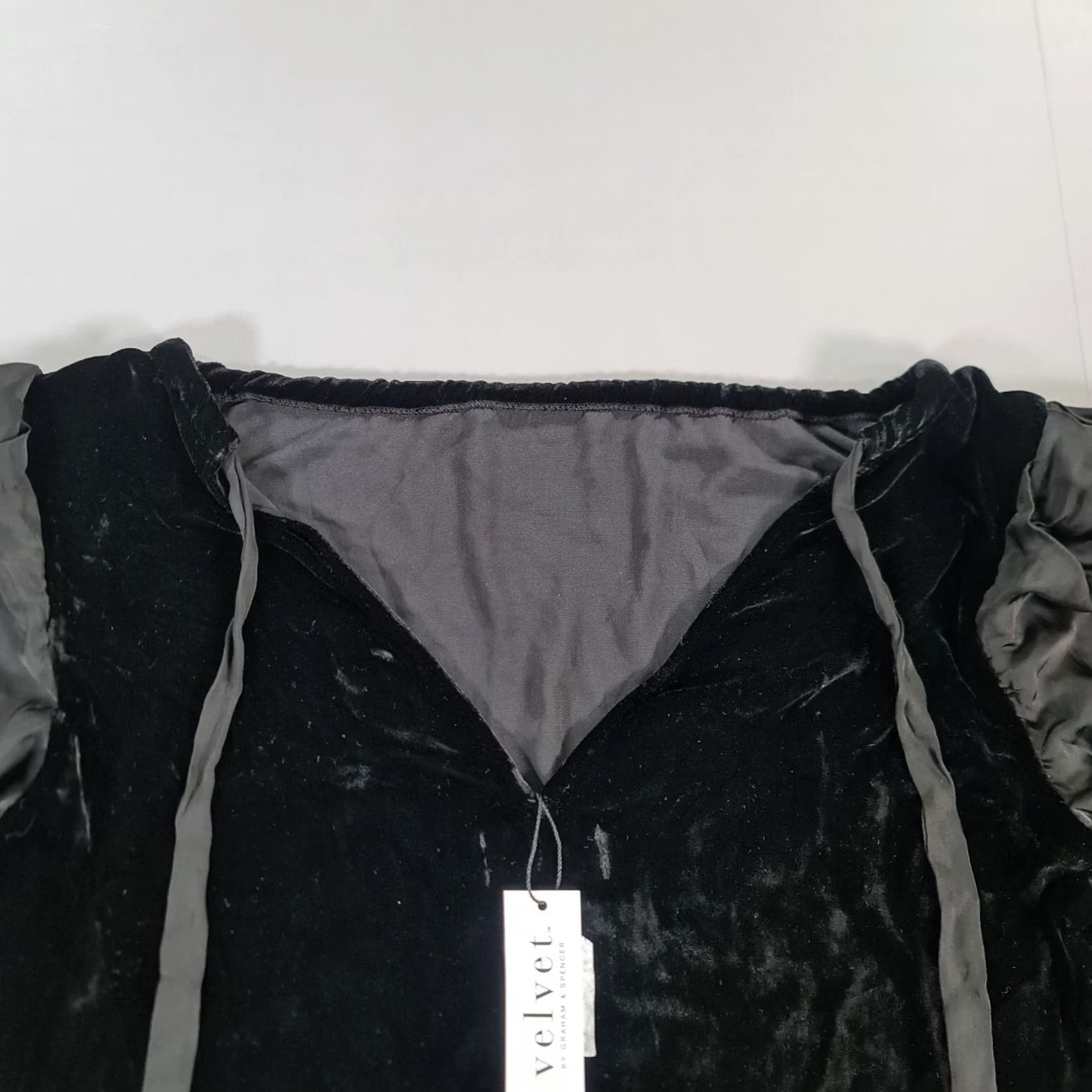 Velvet Velvet by Graham & Spencer Dress Womens Black Velour Puff Shoulders Mini Long Sleeve Boat Neck Party/Cocktail XS - New with Tags Size S / US 4 / IT 40 - 3 Thumbnail