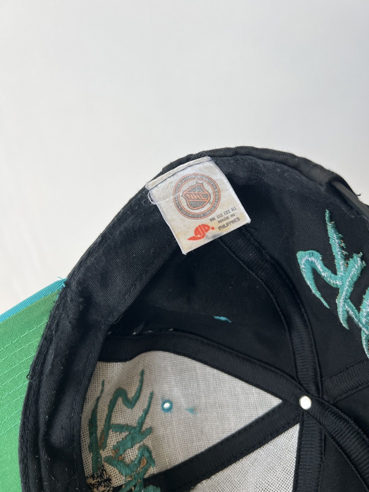 Other Vintage 90's San Jose Sharks AJD Black Snapback Cap Size ONE SIZE - 8 Thumbnail