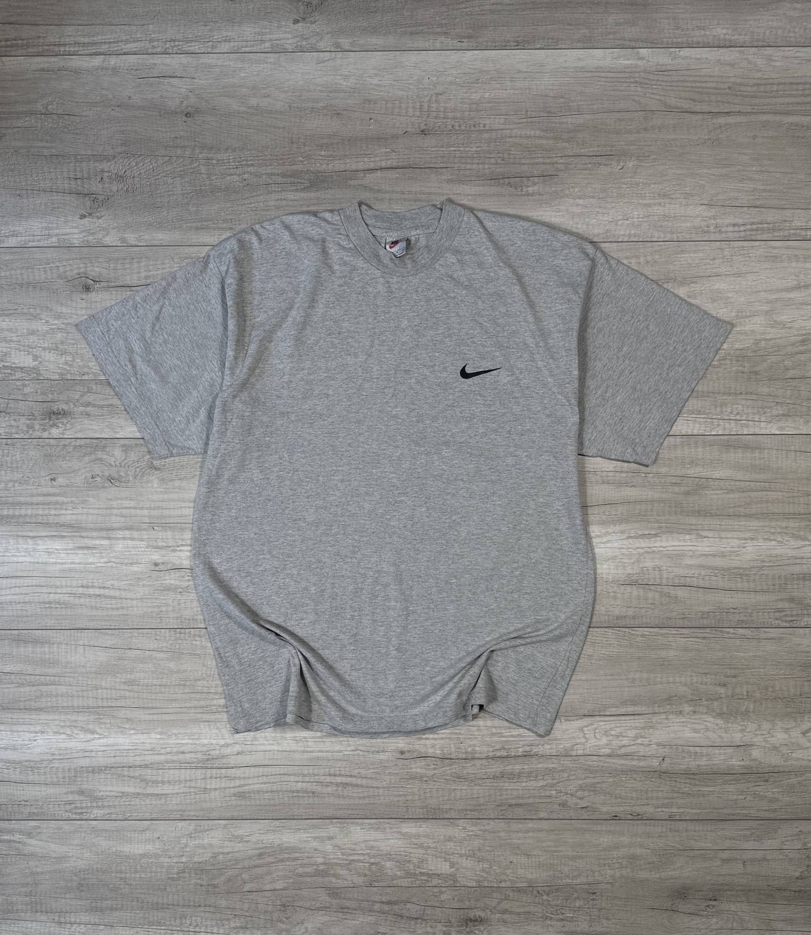 Nike Nike Vintage Embroidered Logo Classic Gray Teee Size US XL / EU 56 / 4 - 2 Thumbnail