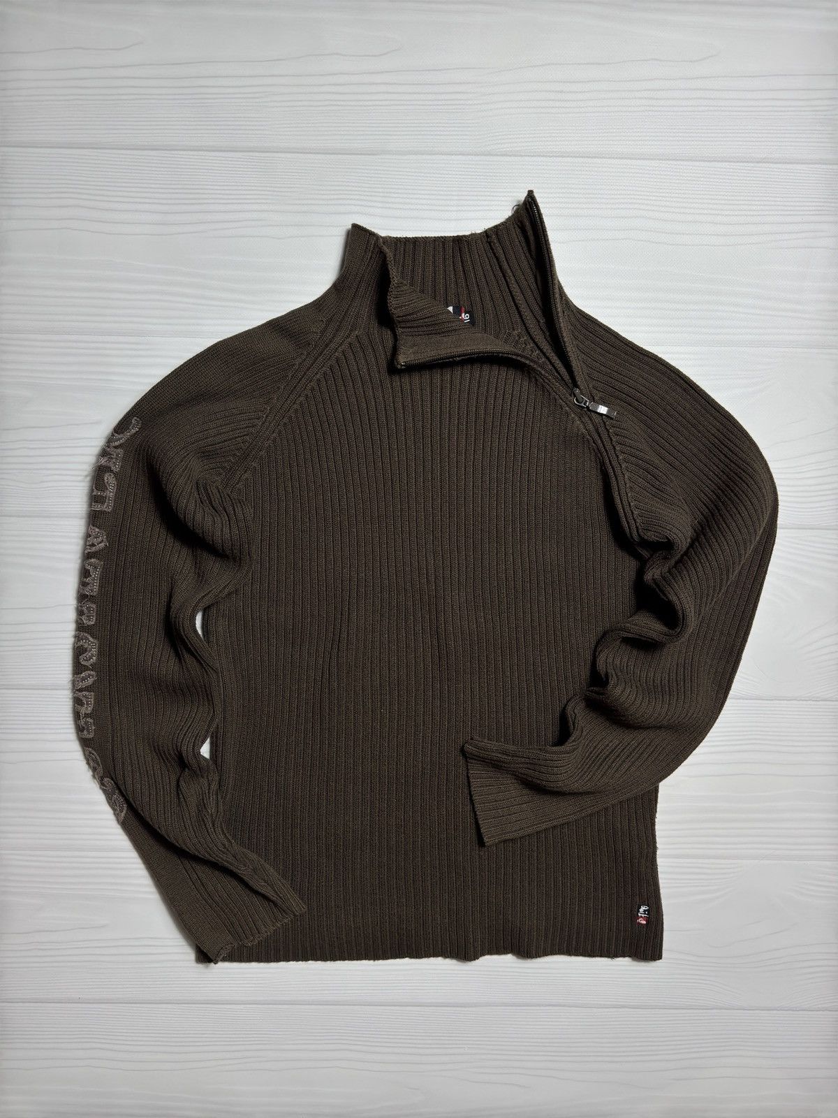 Quiksilver × Vintage Vintage 90's Japanese Quiksilver Striped Knitwear Sweater Size US S / EU 44-46 / 1 - 1 Thumbnail