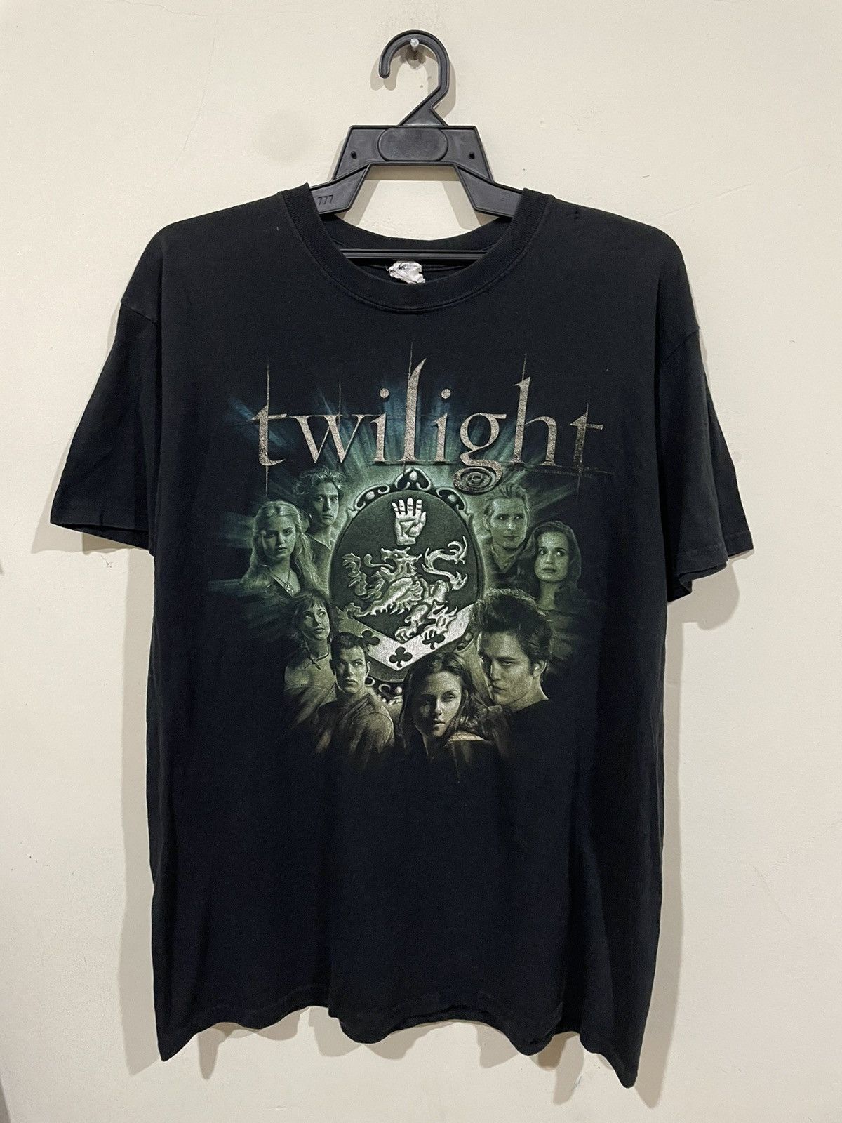 Vintage Rare🔥Twilight Movie Tee Cast Movie Character Tee Size US M / EU 48-50 / 2 - 1 Thumbnail