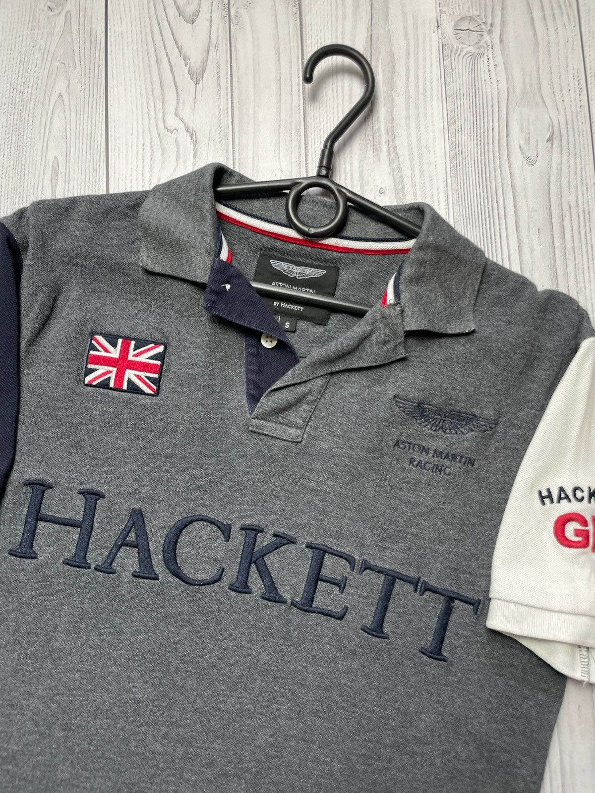 Hackett × Vintage Vintage Hackett x Aston Martin polo rare size S big logo Size US S / EU 44-46 / 1 - 3 Thumbnail
