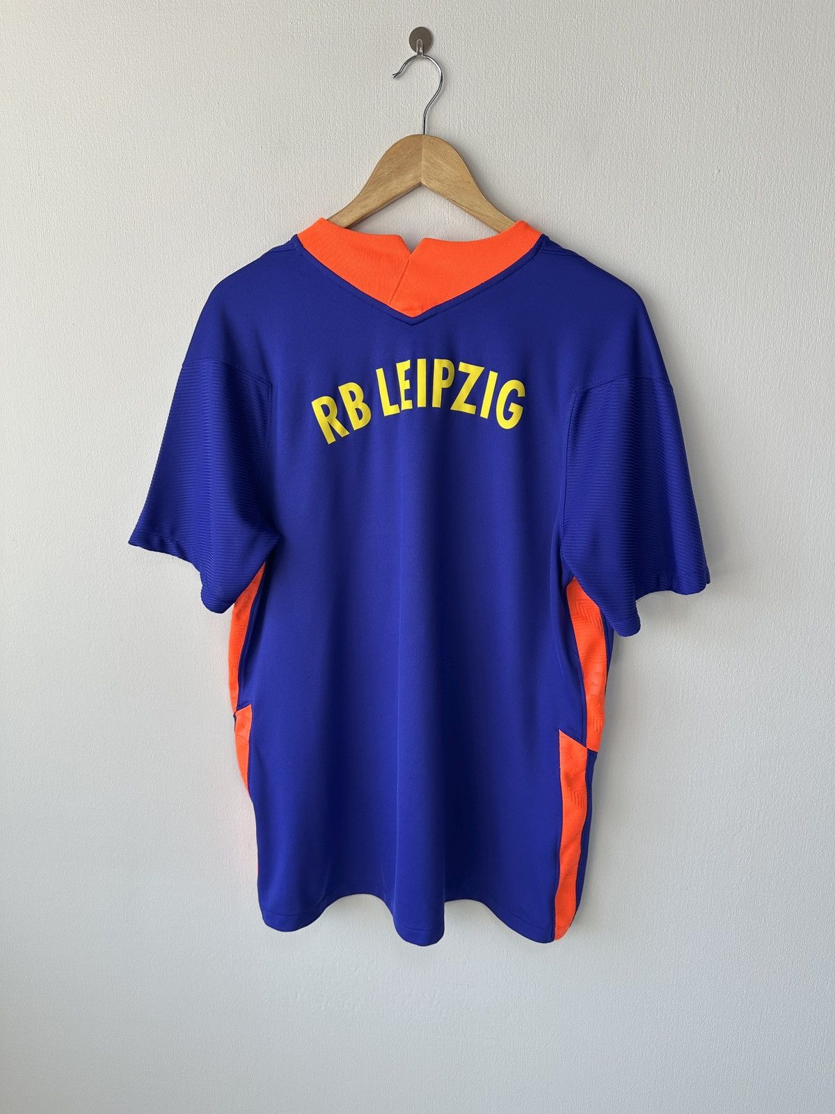 Nike NIKE RB LEIPZIG 2020/2021 Away Soccer Jersey Shirt Men’s L Size US L / EU 52-54 / 3 - 2 Thumbnail