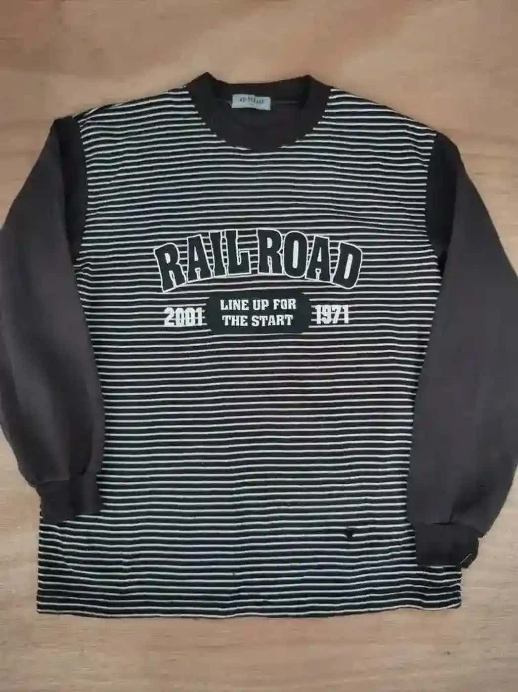 Vintage Vintage Au Xxe Me Sweatshirt Size US M / EU 48-50 / 2 - 1 Thumbnail