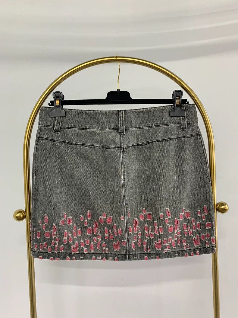 Chanel Chanel 11P gray pink denim skirt hole tassel skirt Size 25" / US 0 / IT 36 - 3 Thumbnail