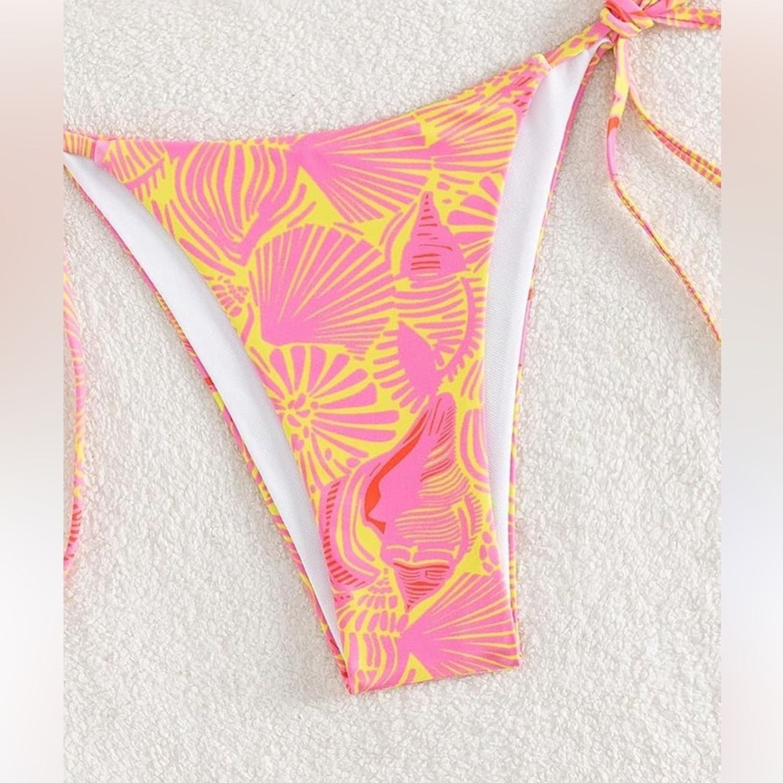 Shein Tropical Bikini Bottom Size ONE SIZE - 1 Thumbnail
