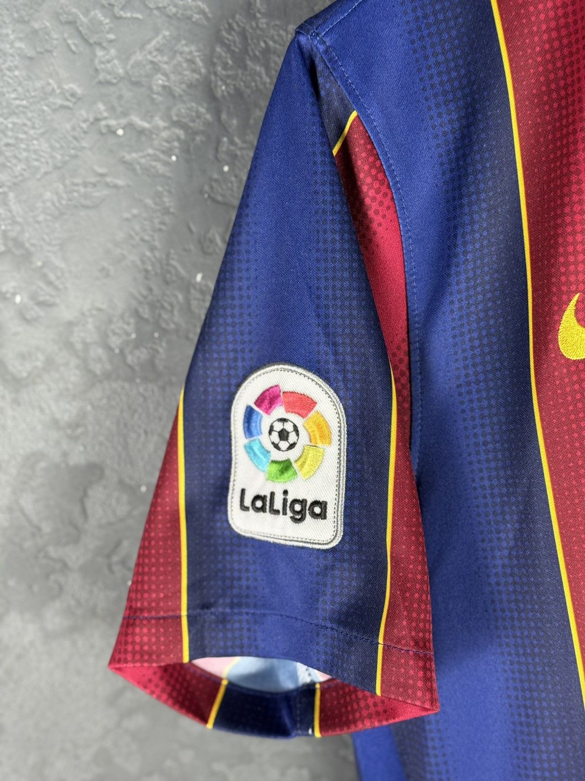 Nike Barcelona #10 MESSI Nike Football Home Jersey 2020-21 Size US M / EU 48-50 / 2 - 8 Thumbnail