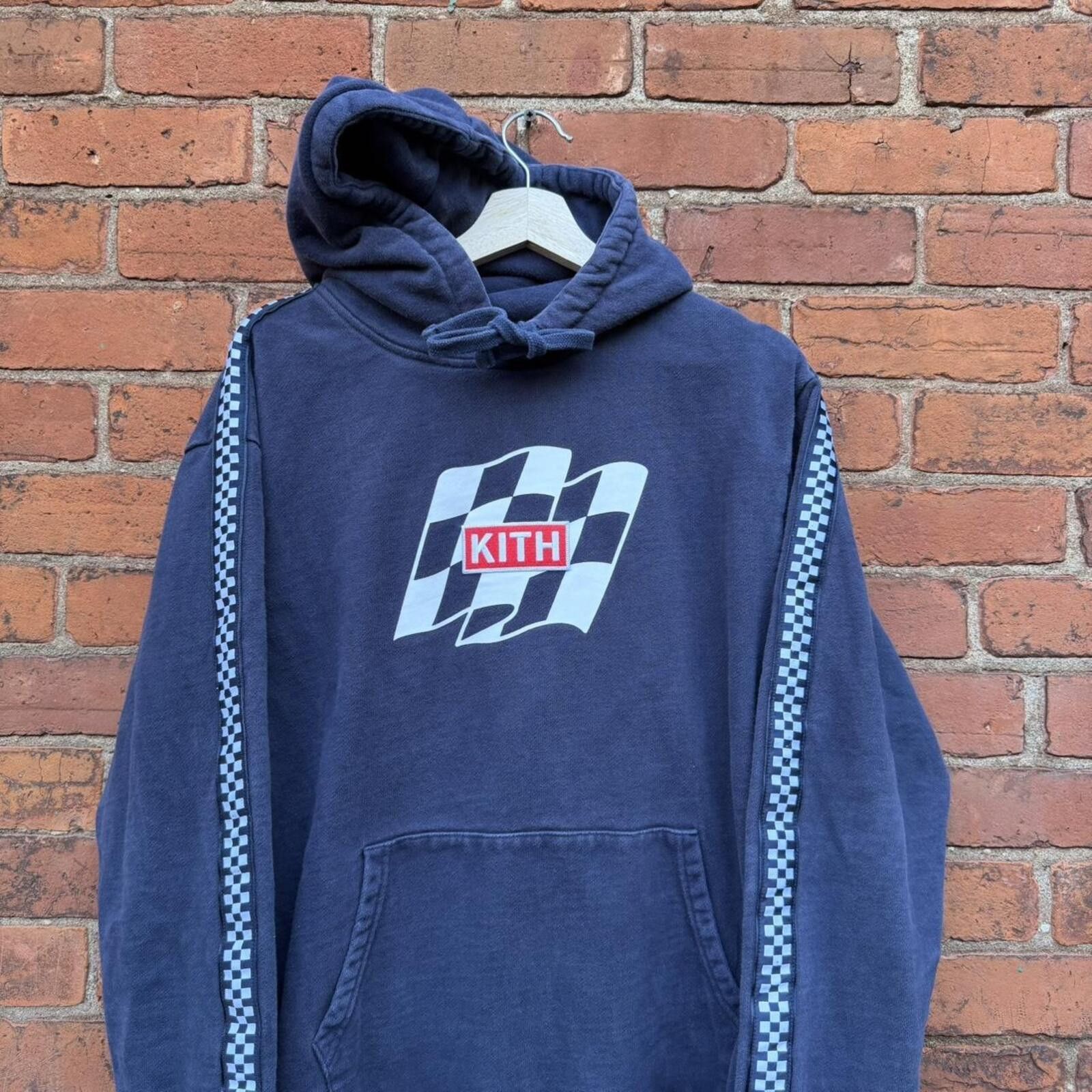 Kith kith flag wave racing hoodie 2018 L Size US L / EU 52-54 / 3 - 3 Thumbnail