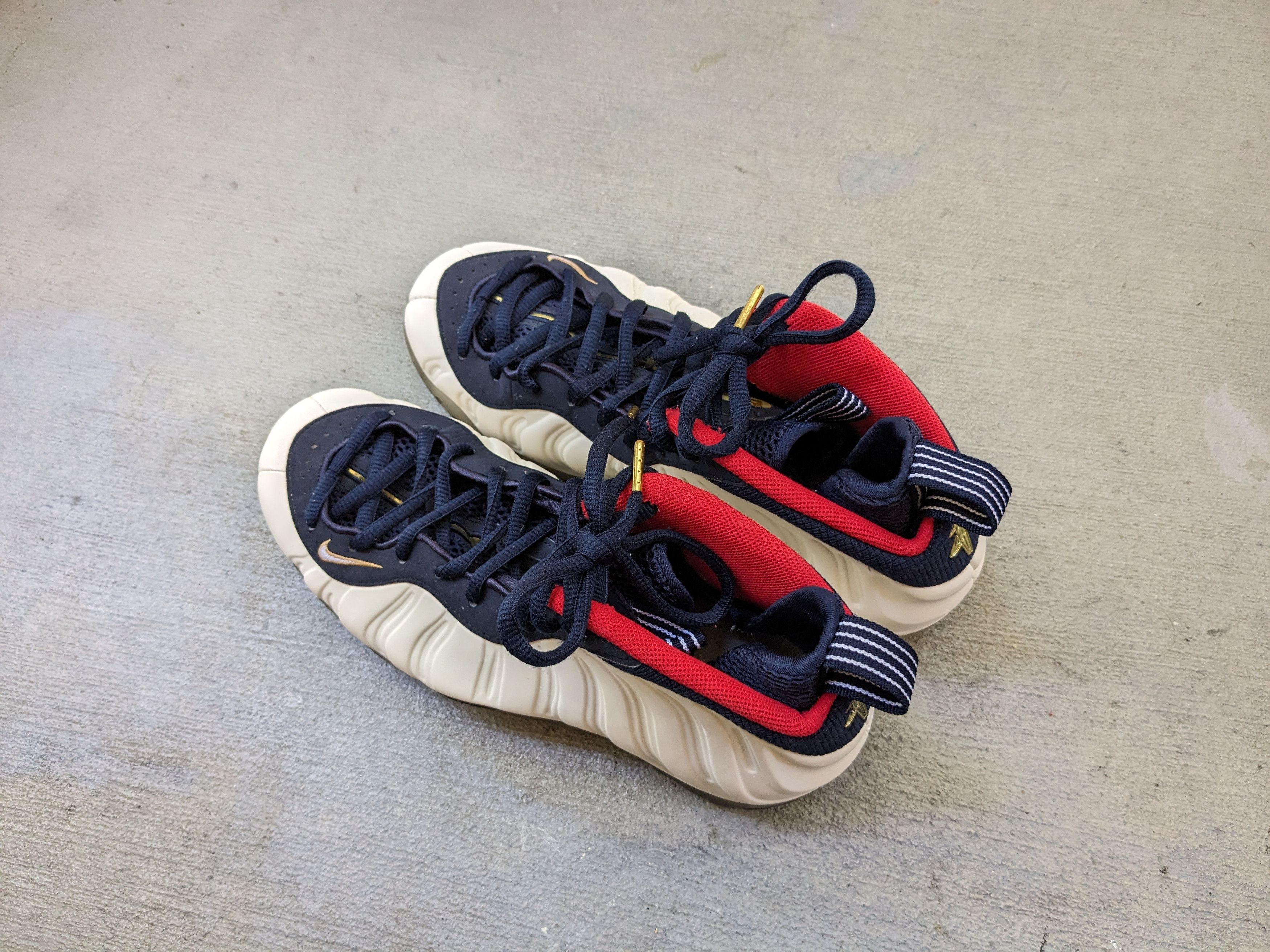 Nike Air Foamposite One Olympic PRM 2016 8.5 575420-400 Size US 8.5 / EU 41-42 - 9 Thumbnail